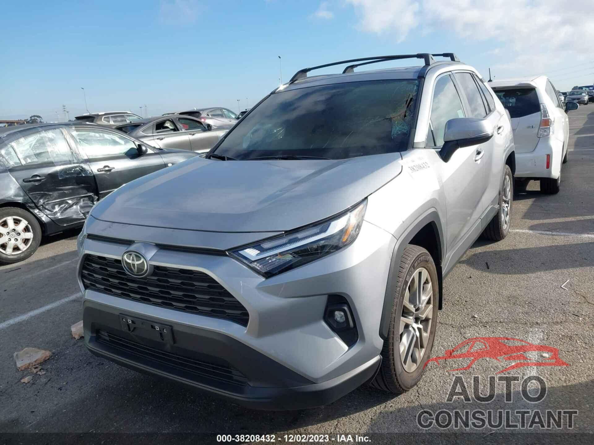 TOYOTA RAV4 2022 - 2T3C1RFV6NC205909