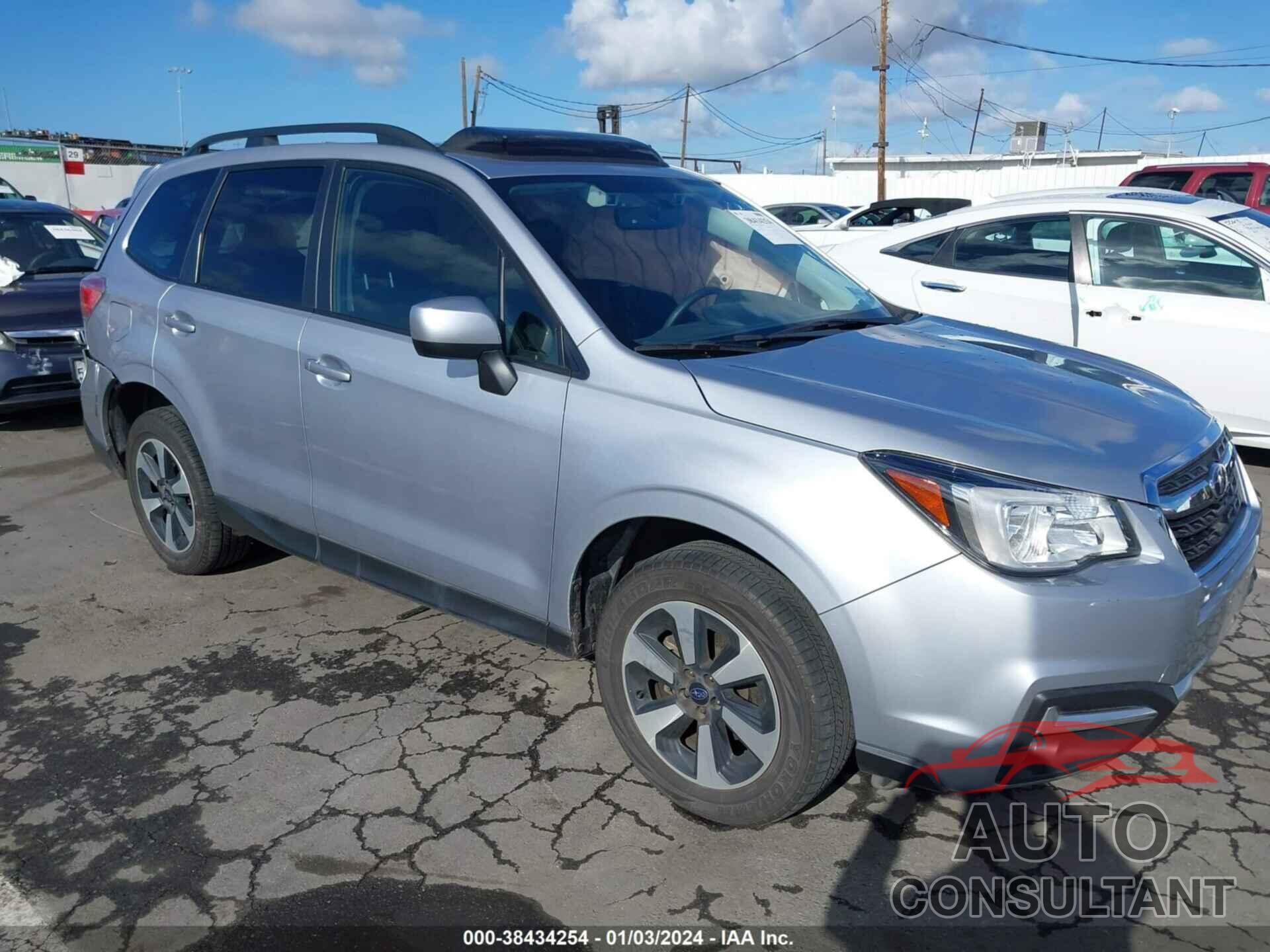 SUBARU FORESTER 2018 - JF2SJAGC7JH482983