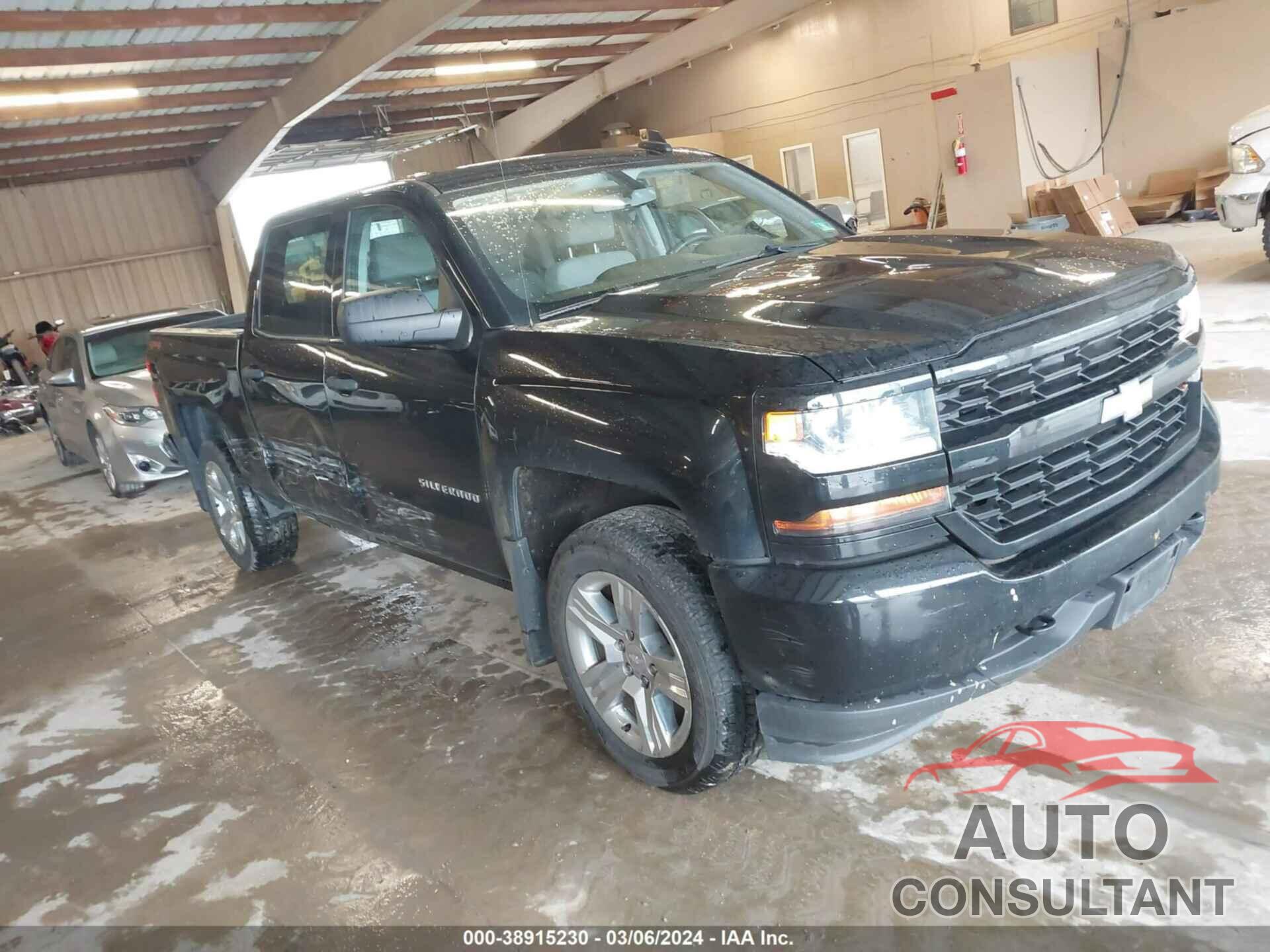 CHEVROLET SILVERADO 1500 2018 - 3GCUKPEH7JG112844