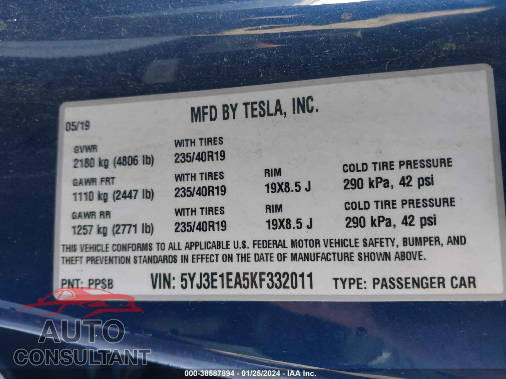 TESLA MODEL 3 2019 - 5YJ3E1EA5KF332011