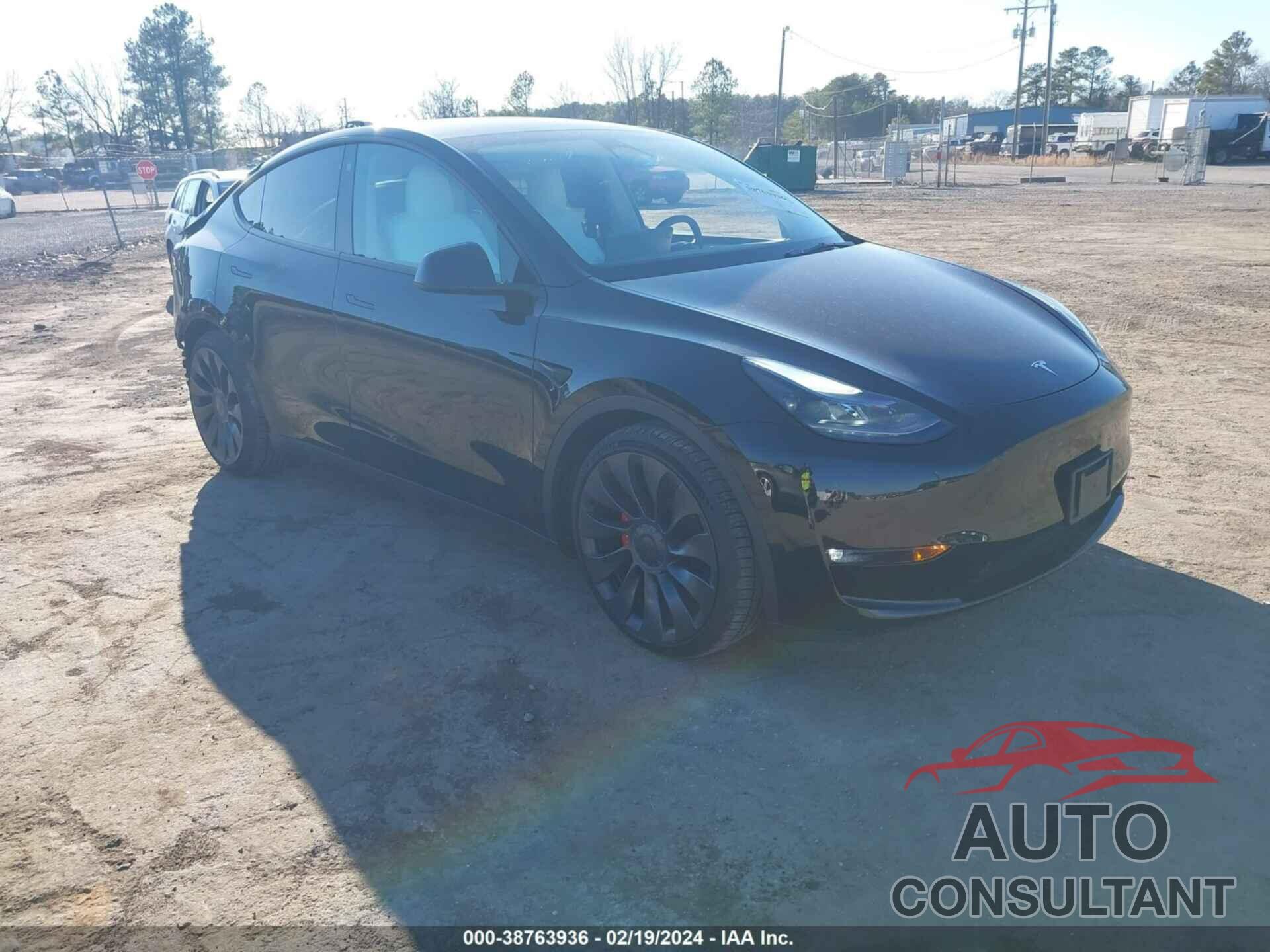 TESLA MODEL Y 2023 - 7SAYGDEF9PF661446