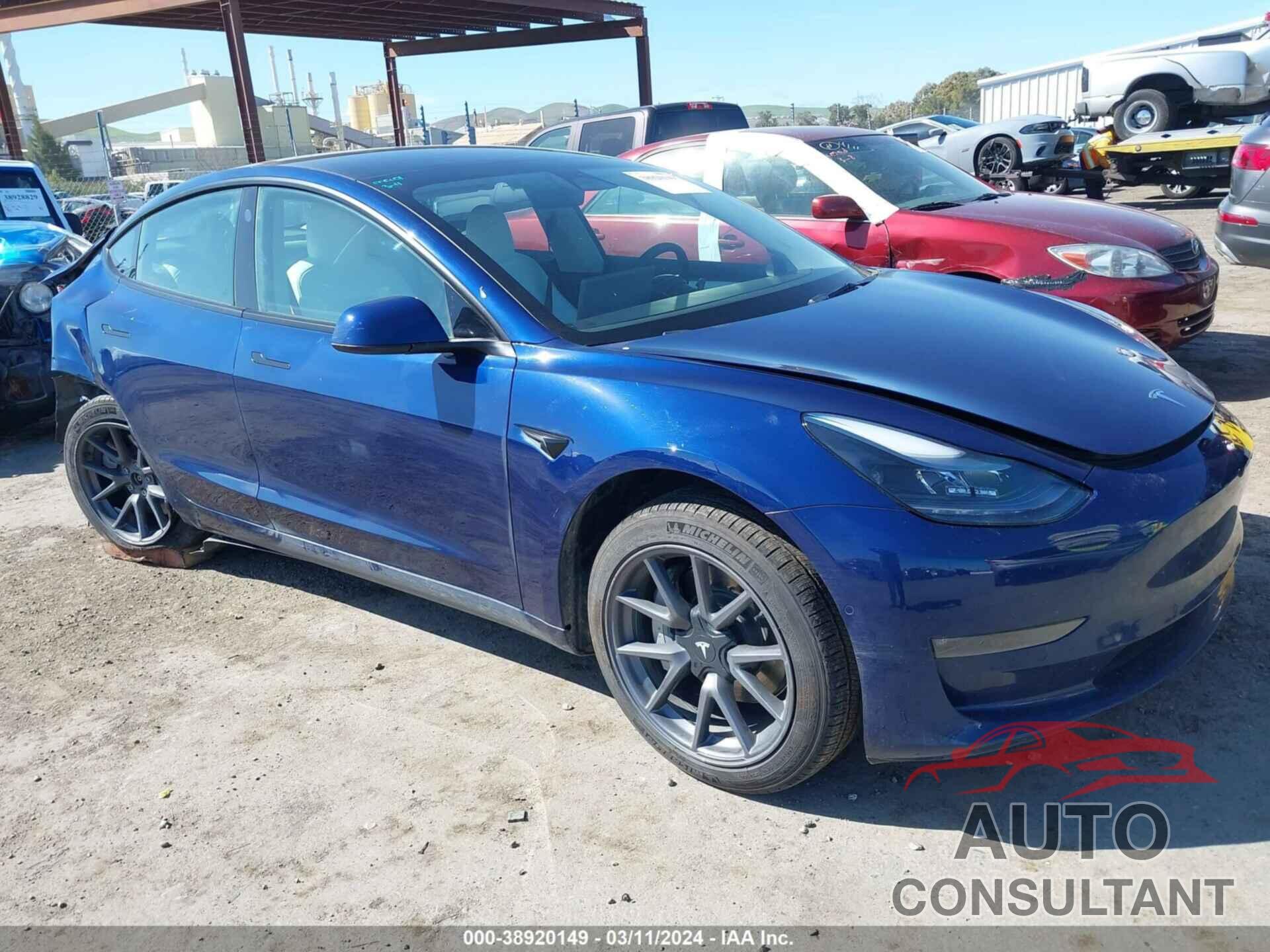 TESLA MODEL 3 2022 - 5YJ3E1EB4NF183684