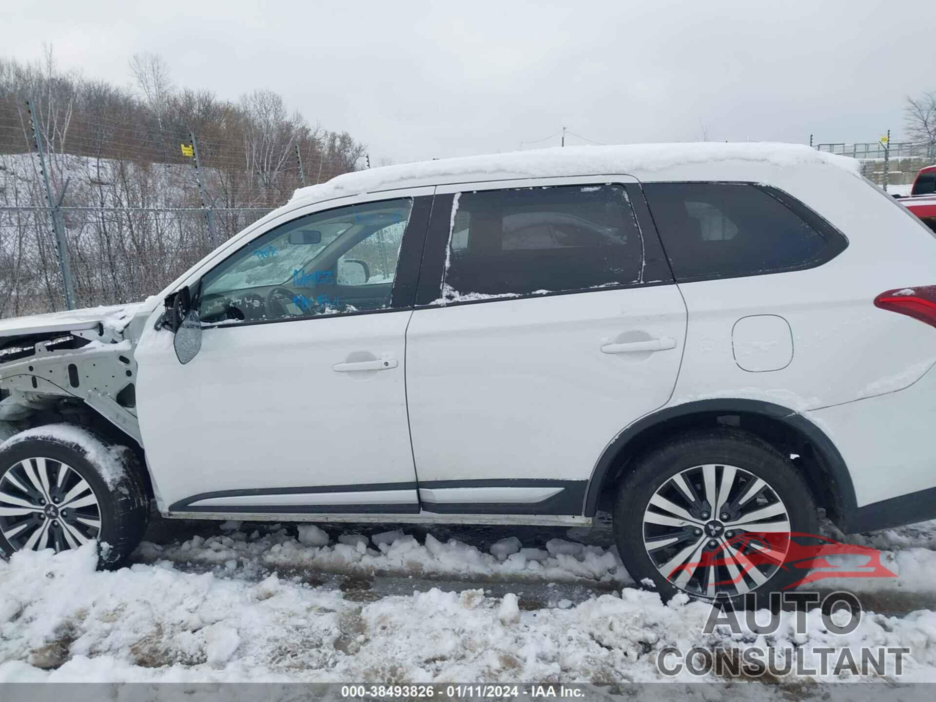 MITSUBISHI OUTLANDER 2019 - JA4AZ3A32KZ052338