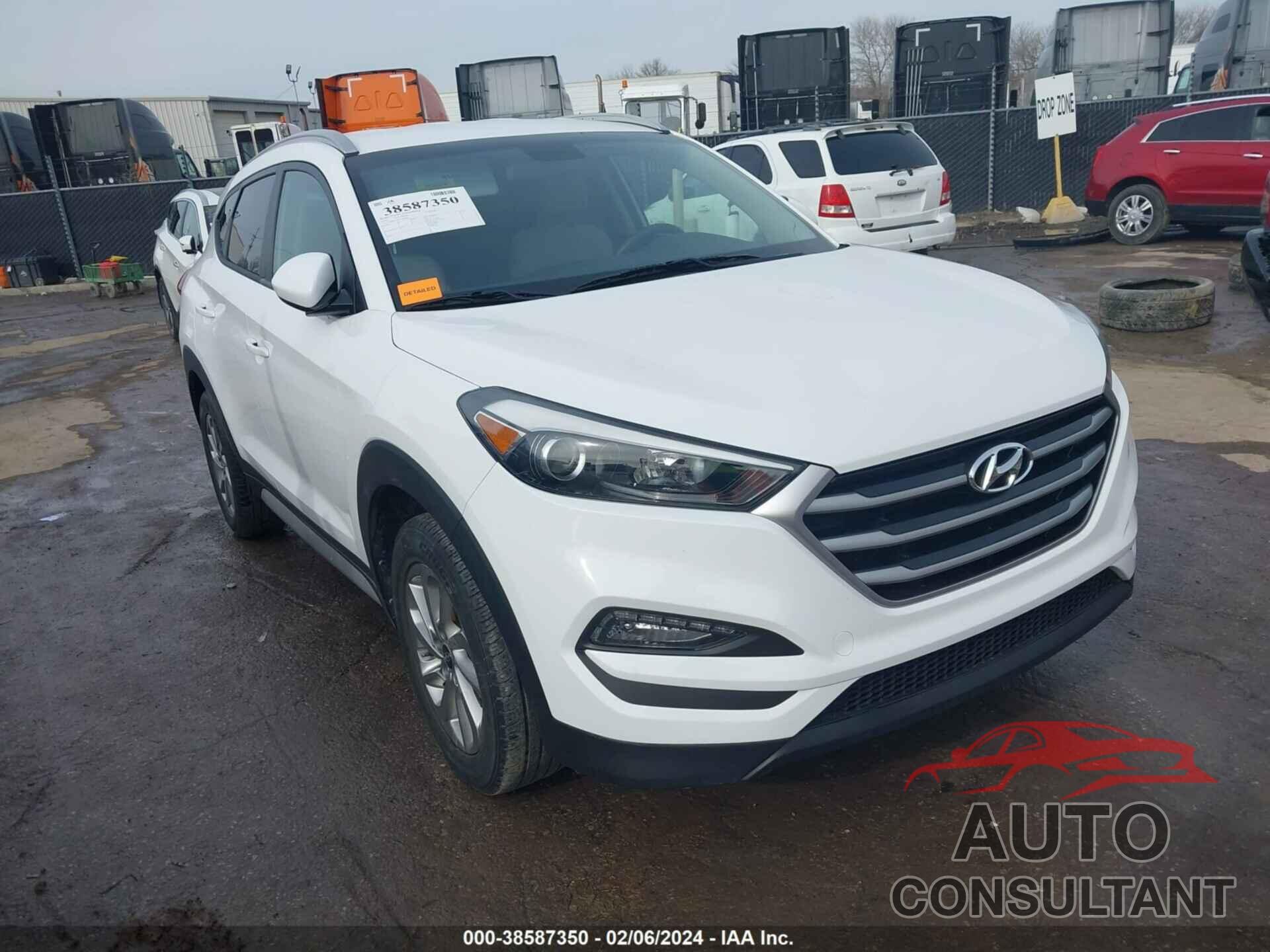 HYUNDAI TUCSON 2018 - KM8J33A43JU746964