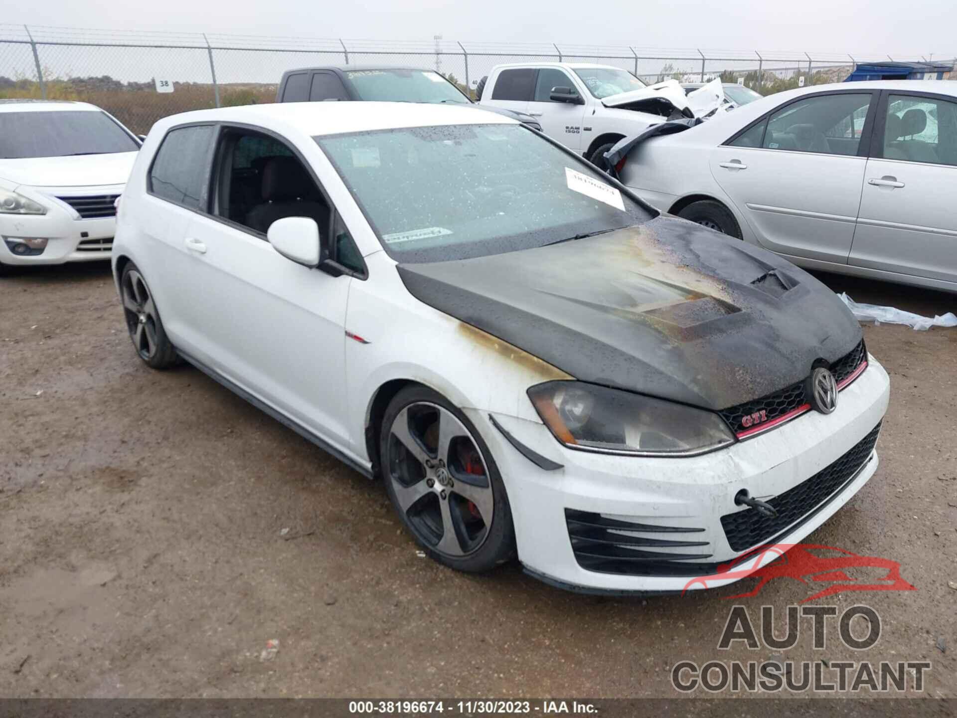 VOLKSWAGEN GOLF GTI 2015 - 3VWT47AU6FM074313