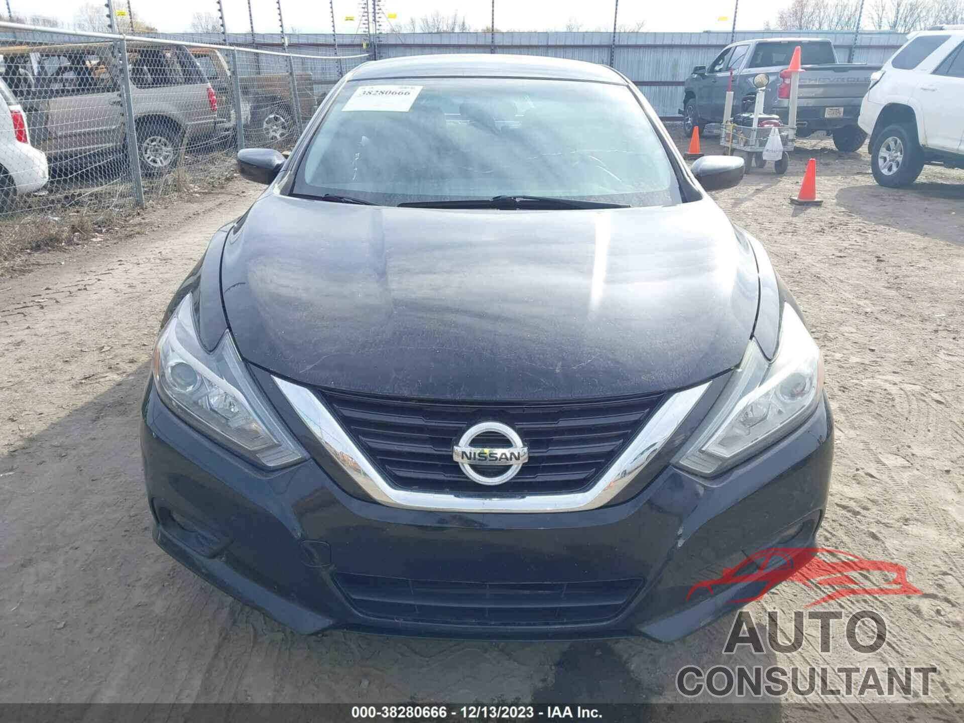 NISSAN ALTIMA 2017 - 1N4AL3AP8HC178487