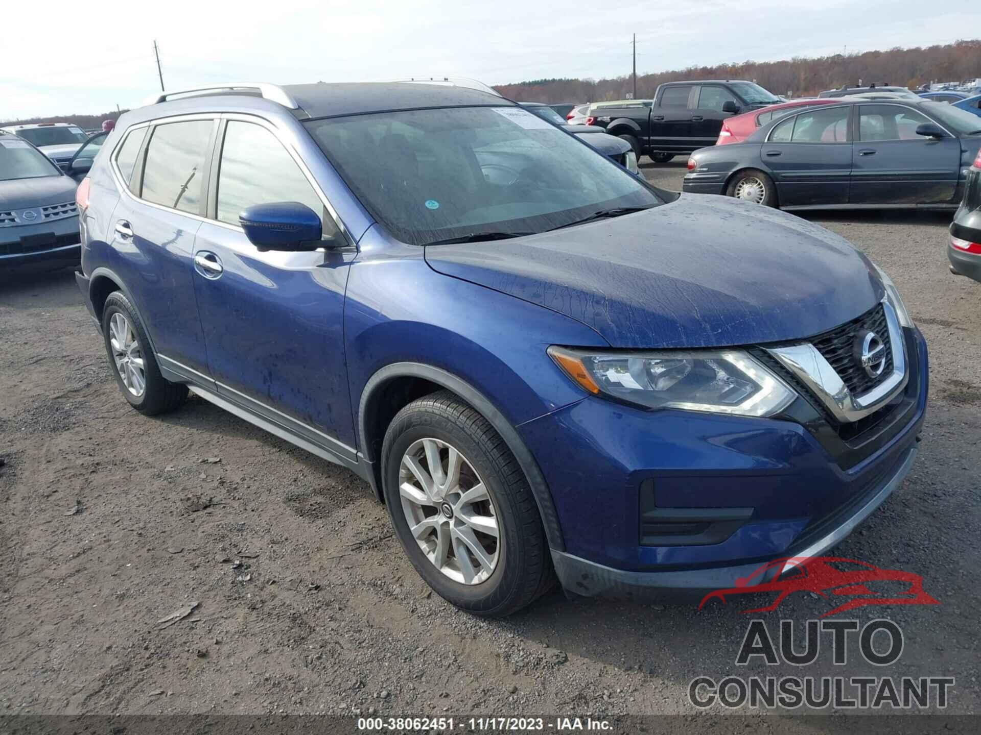 NISSAN ROGUE 2017 - KNMAT2MT6HP514532