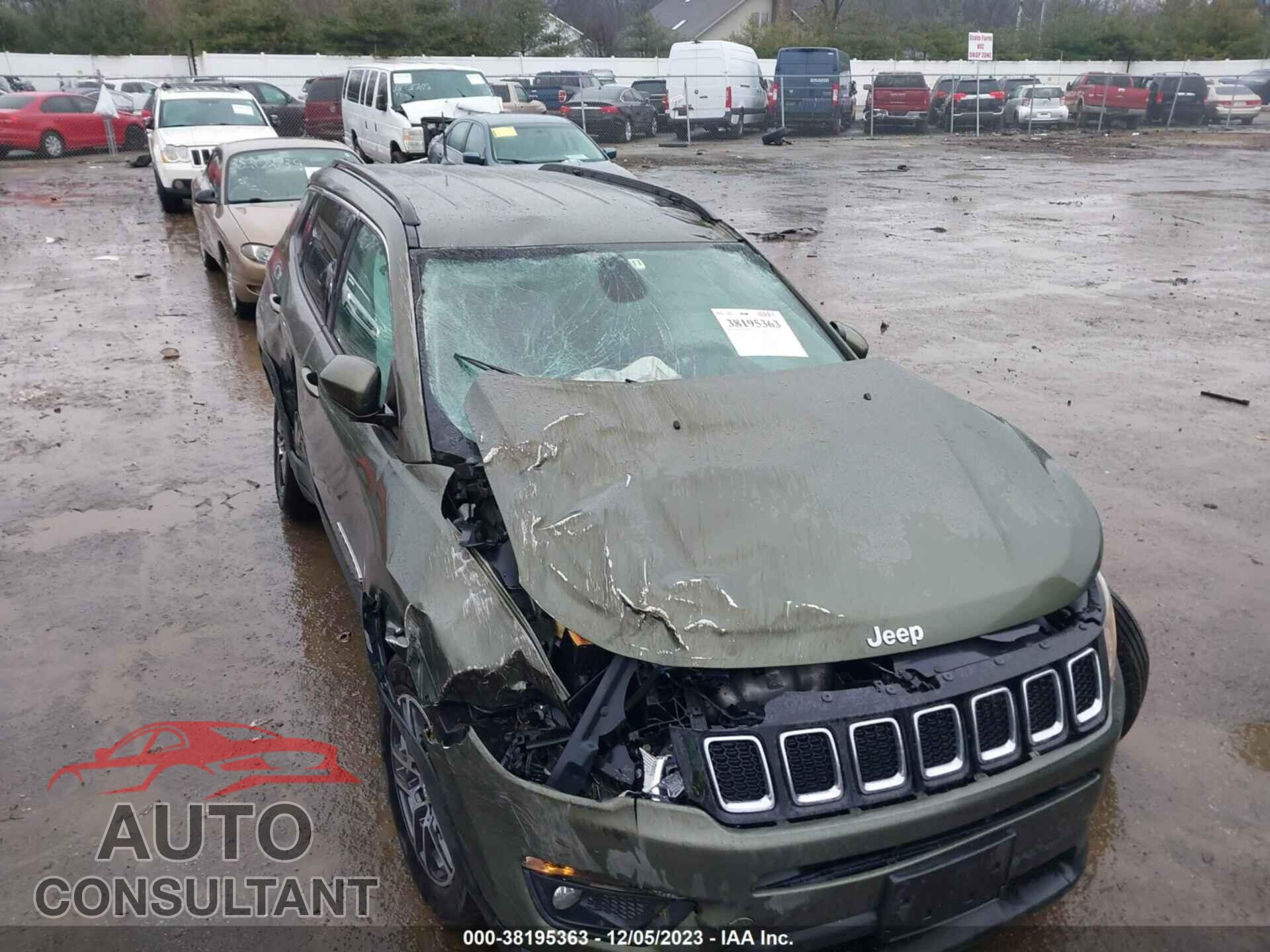 JEEP COMPASS 2017 - 3C4NJDBB7HT672161