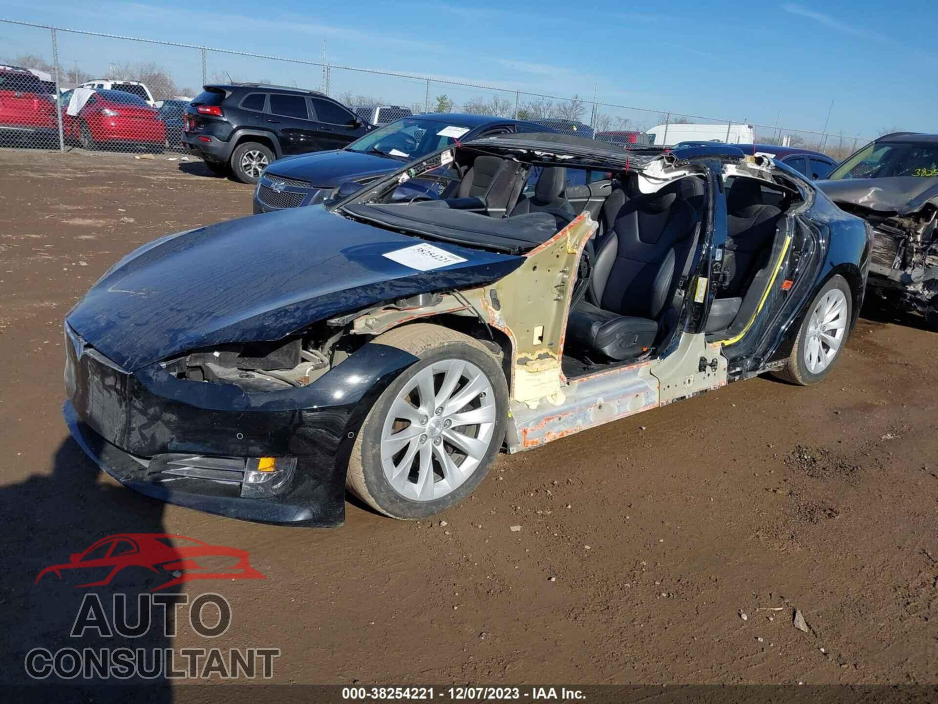 TESLA MODEL S 2017 - 5YJSA1E2XHF233001