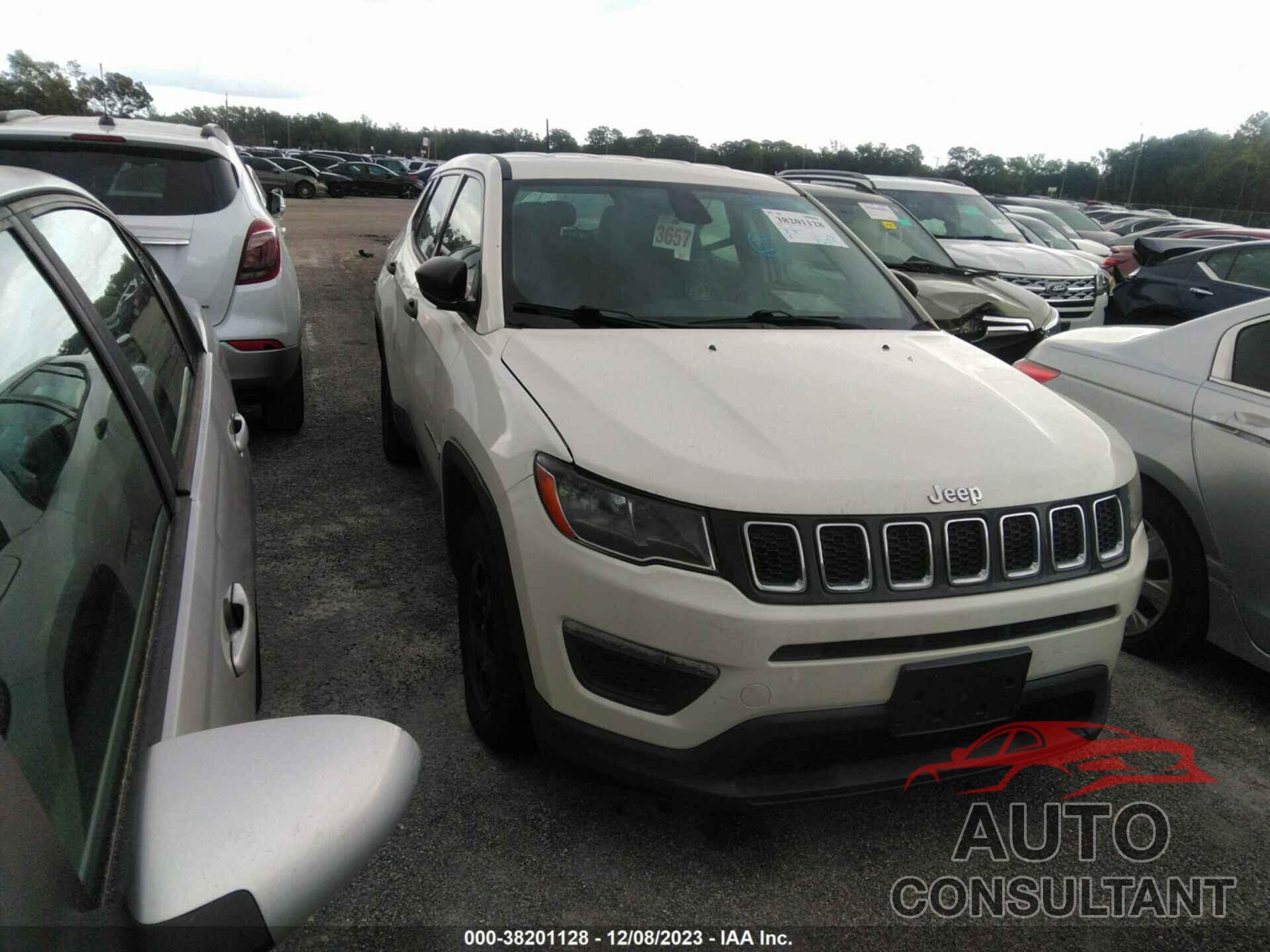 JEEP COMPASS 2018 - 3C4NJCAB0JT263307