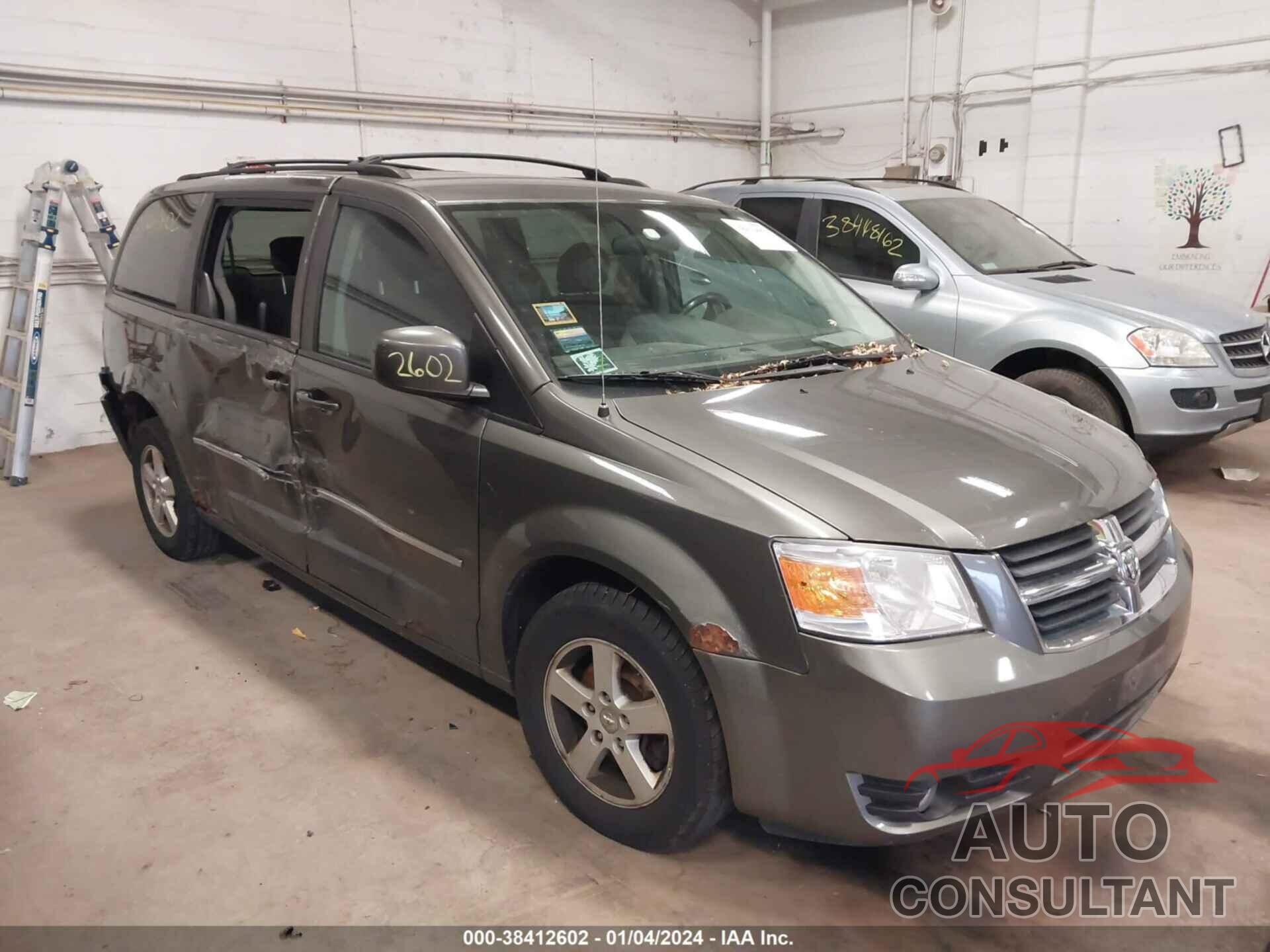 DODGE GRAND CARAVAN 2010 - 2D4RN5D14AR416488