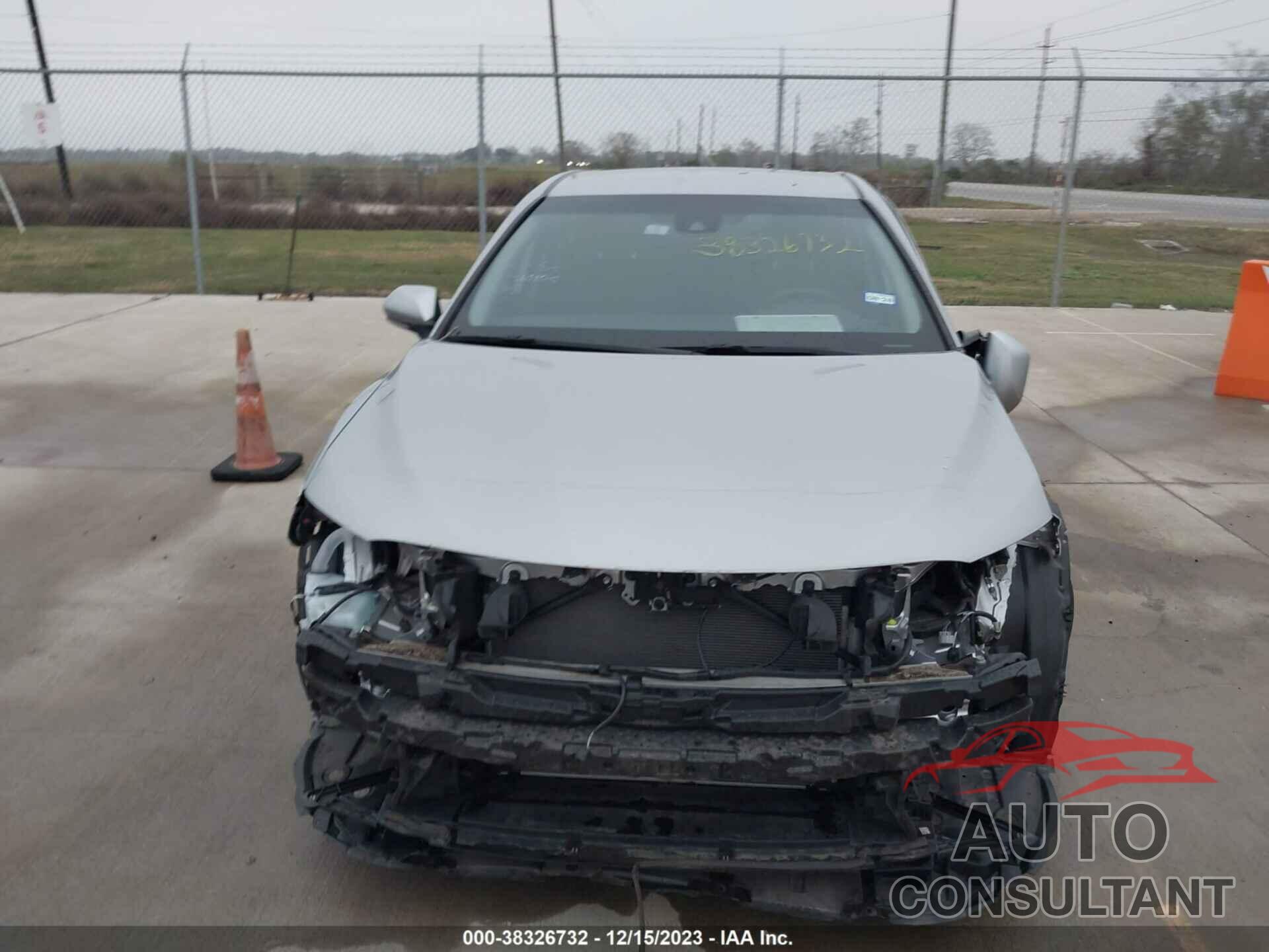 TOYOTA CAMRY 2019 - 4T1B11HK1KU277202