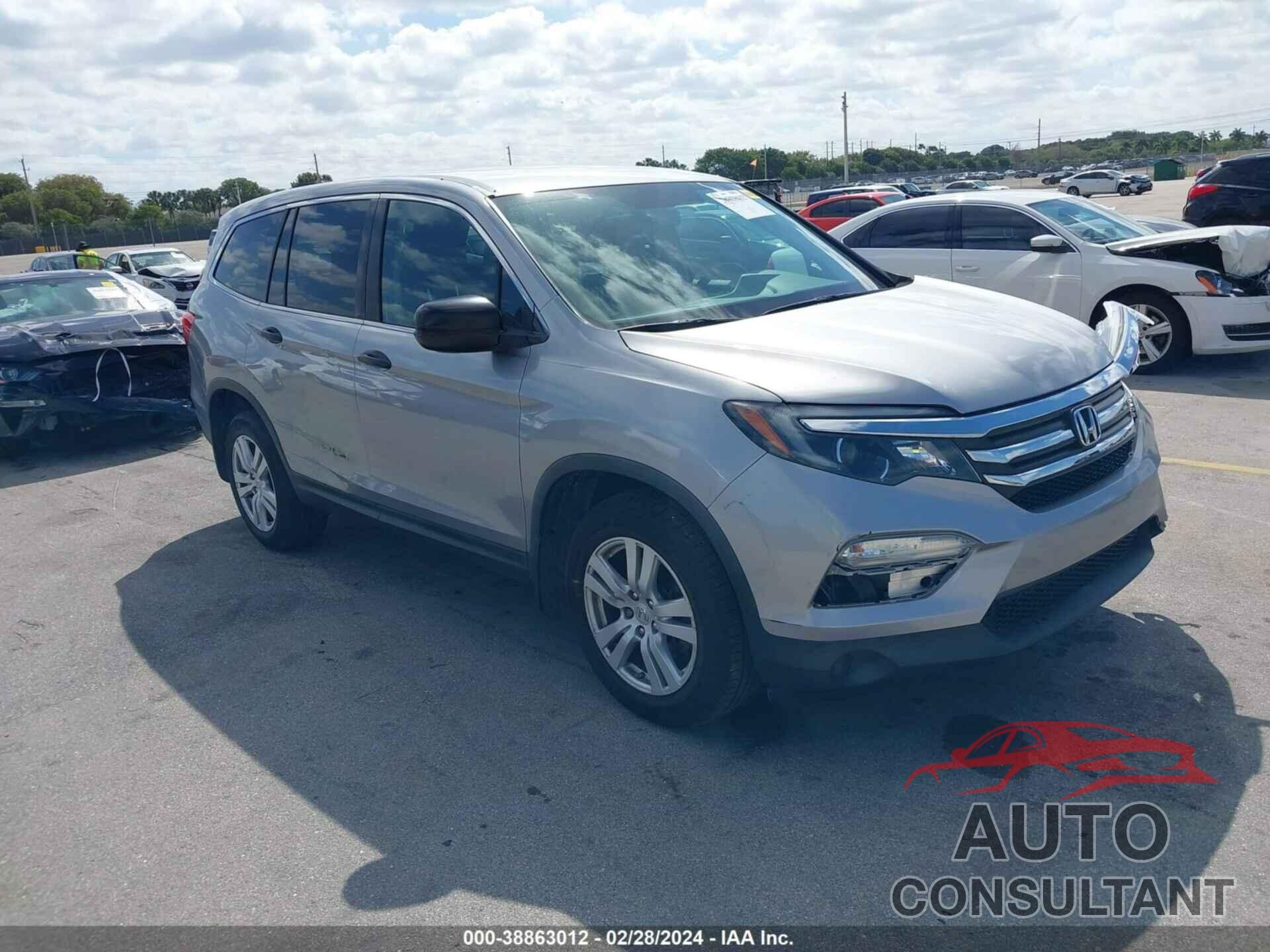 HONDA PILOT 2017 - 5FNYF5H11HB010934