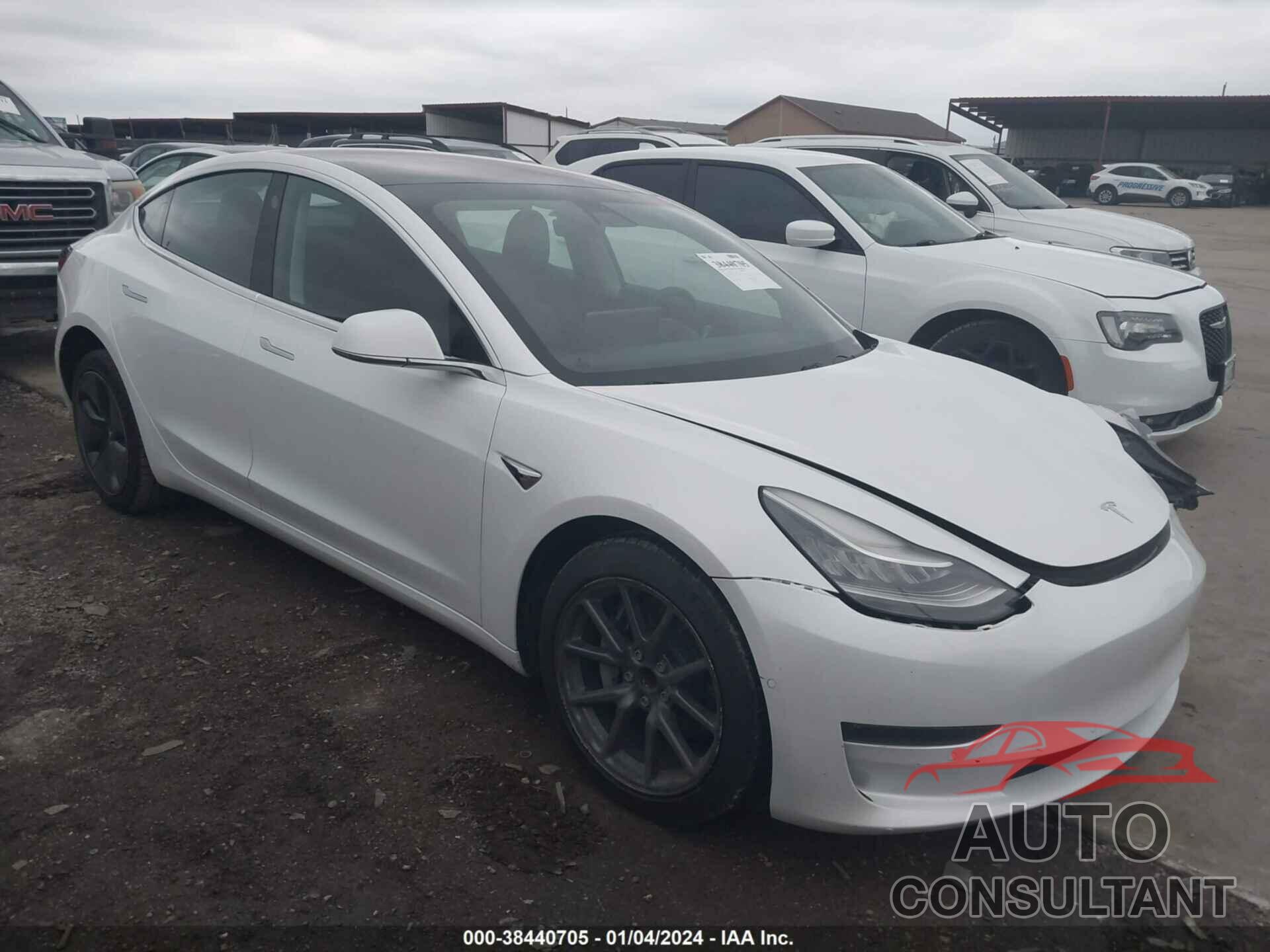 TESLA MODEL 3 2018 - 5YJ3E1EA1JF162373