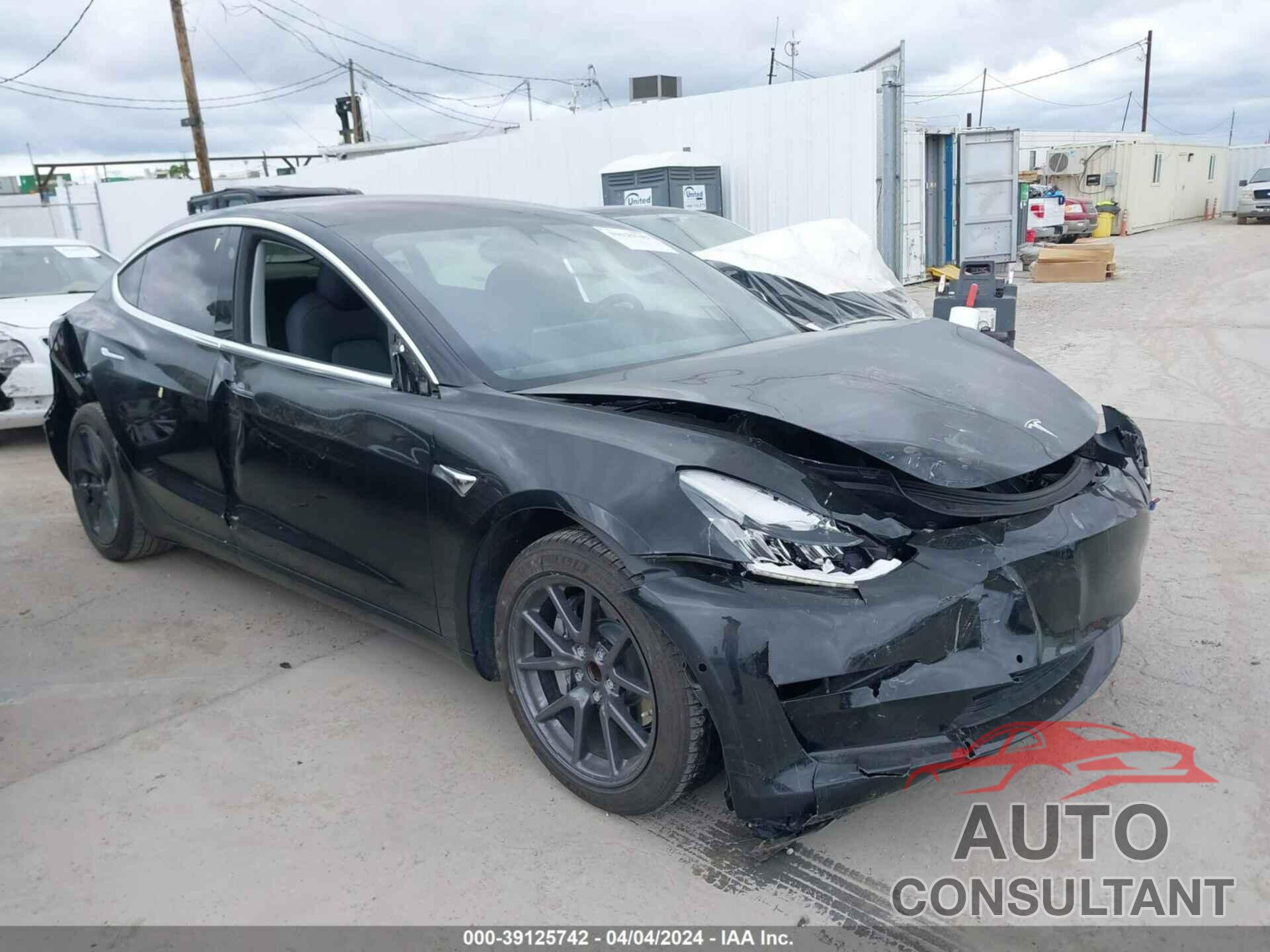 TESLA MODEL 3 2018 - 5YJ3E1EA2JF039925