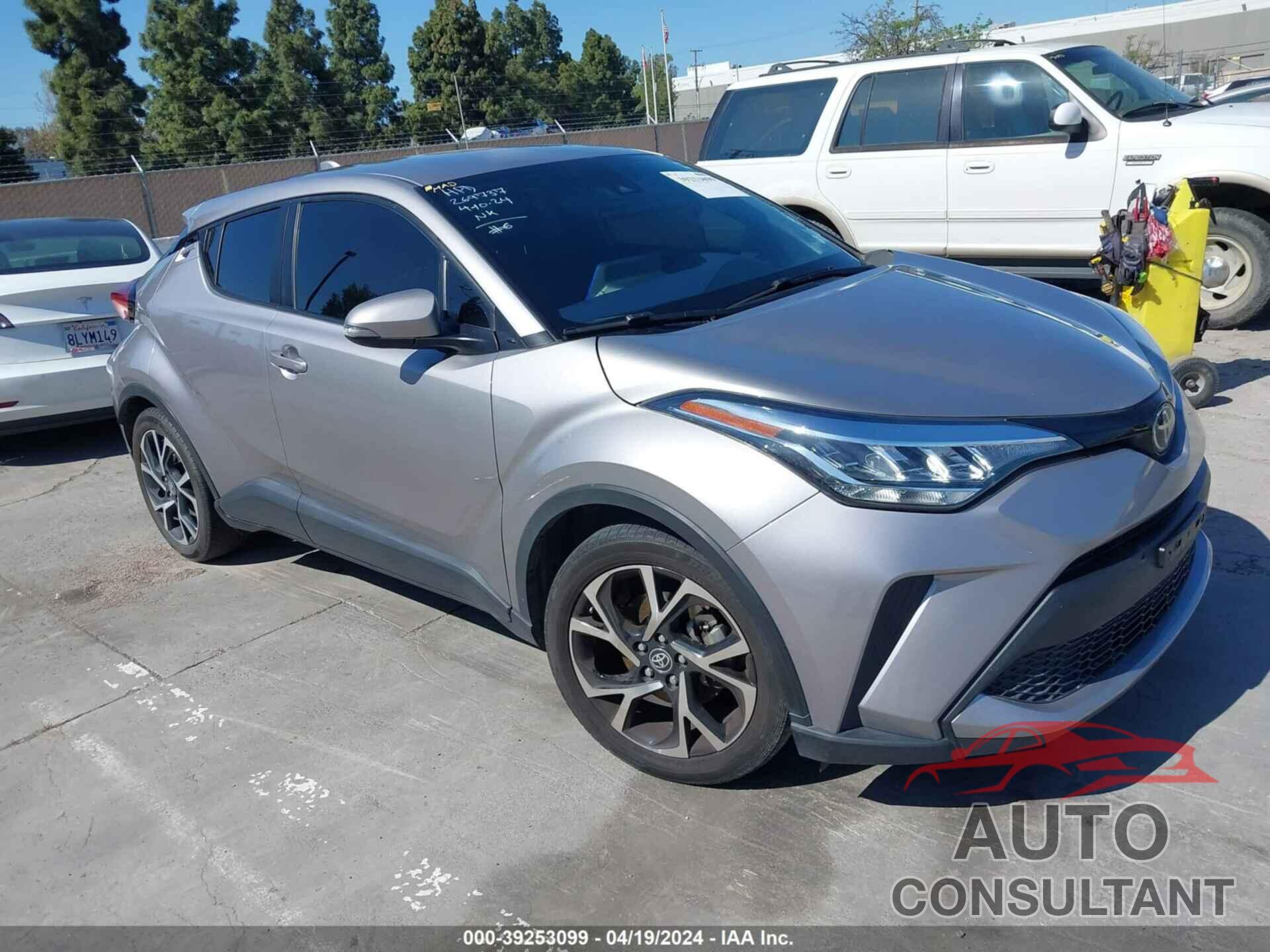 TOYOTA C-HR 2020 - JTNKHMBX8L1084873