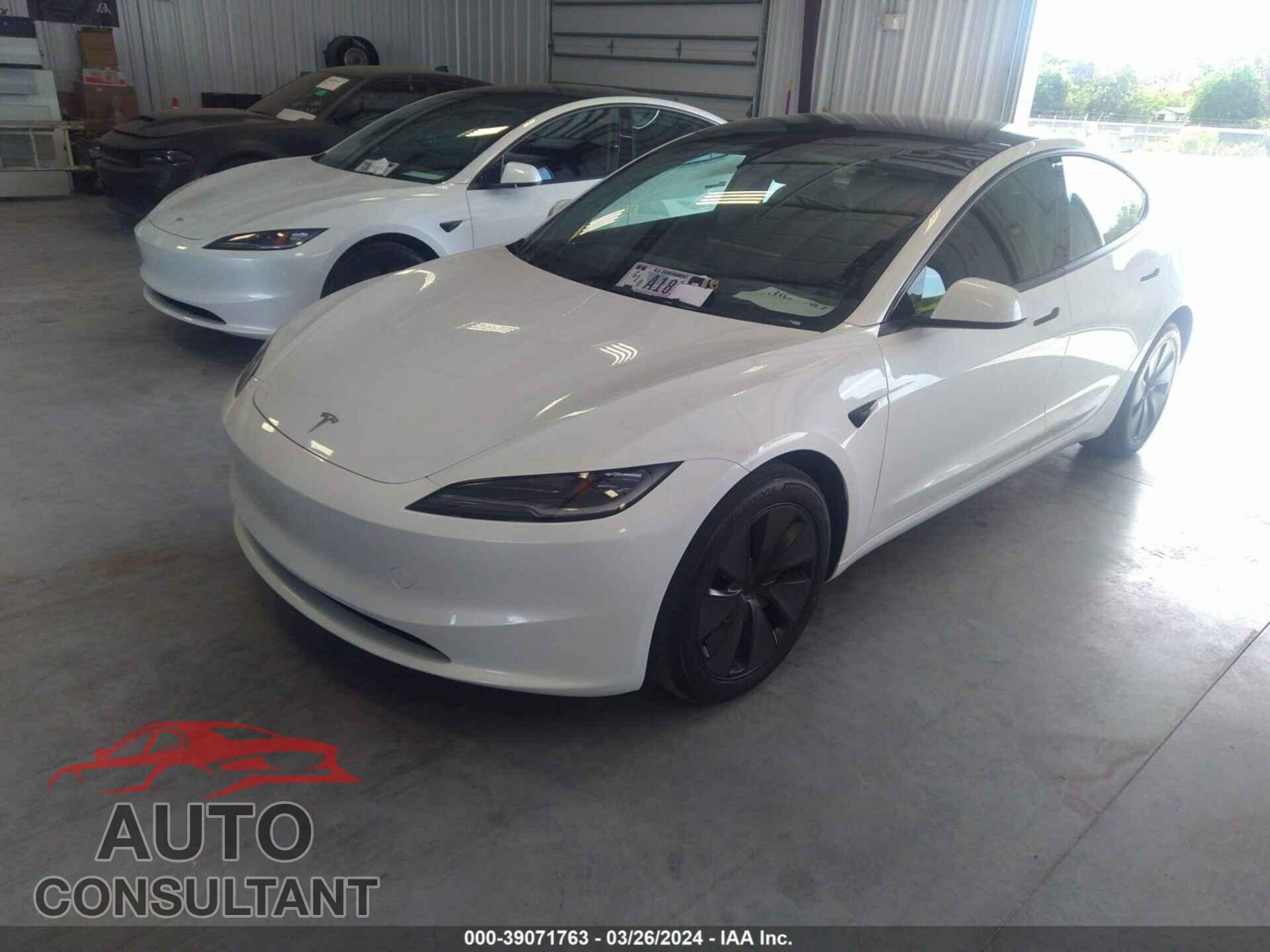 TESLA MODEL 3 2024 - 5YJ3E1EA3RF726035