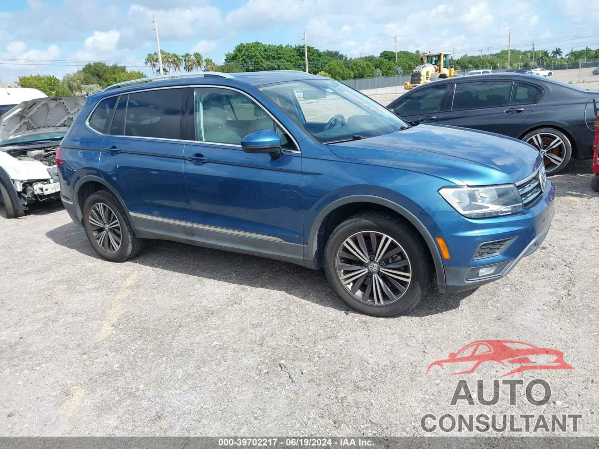 VOLKSWAGEN TIGUAN 2019 - 3VV3B7AX1KM132827