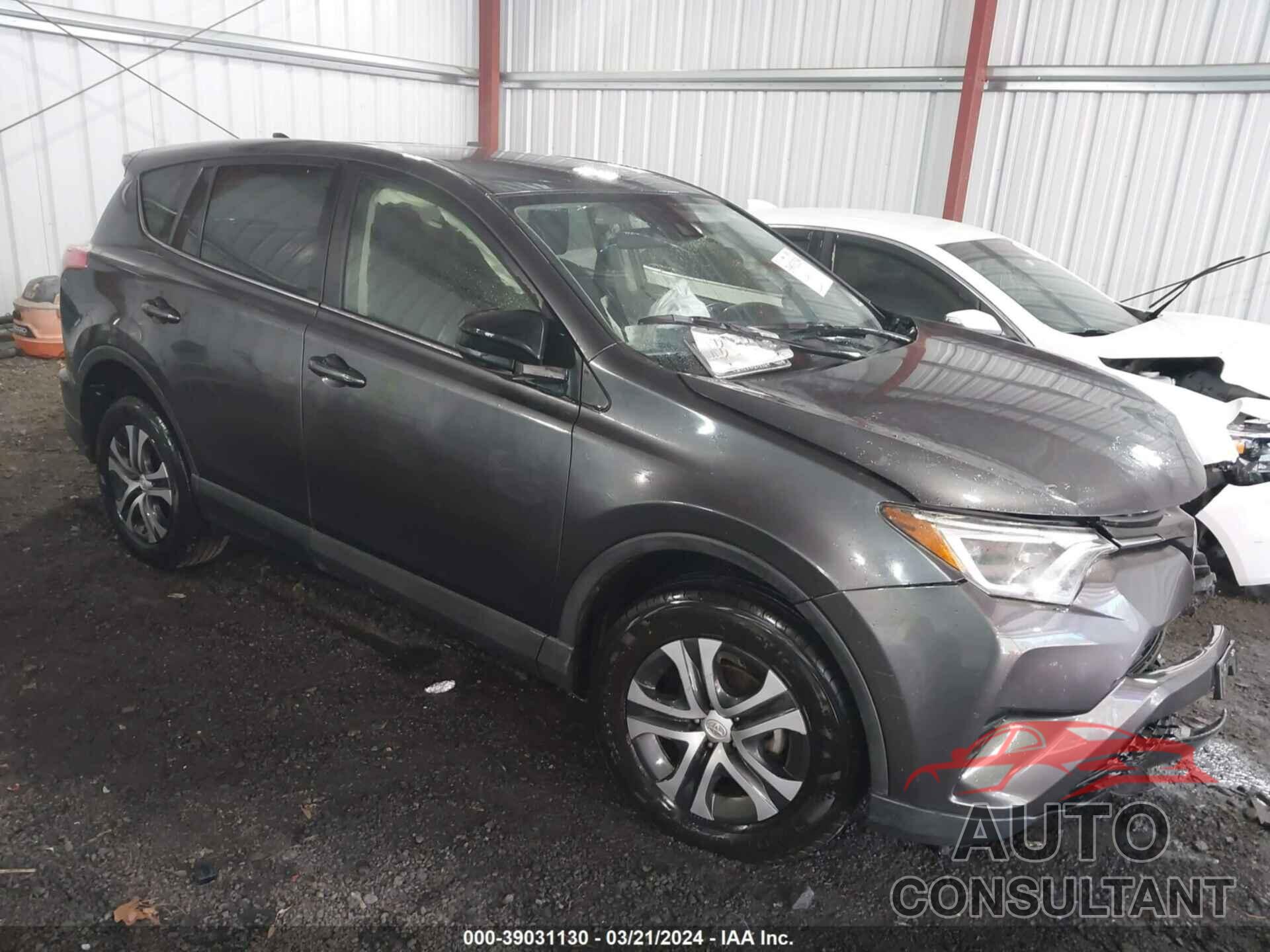 TOYOTA RAV4 2018 - JTMBFREV3JJ210426