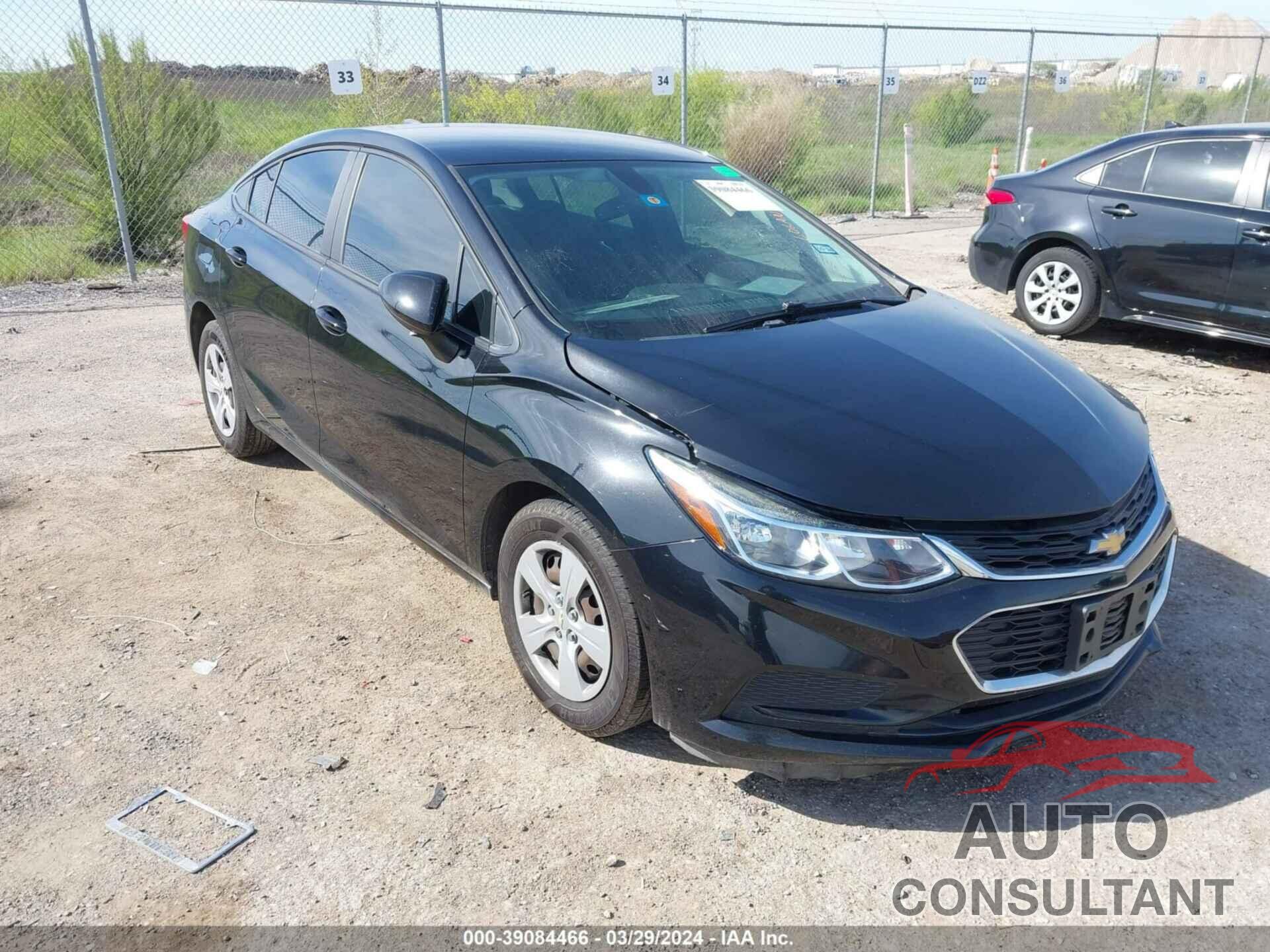 CHEVROLET CRUZE 2018 - 1G1BC5SM2J7165286