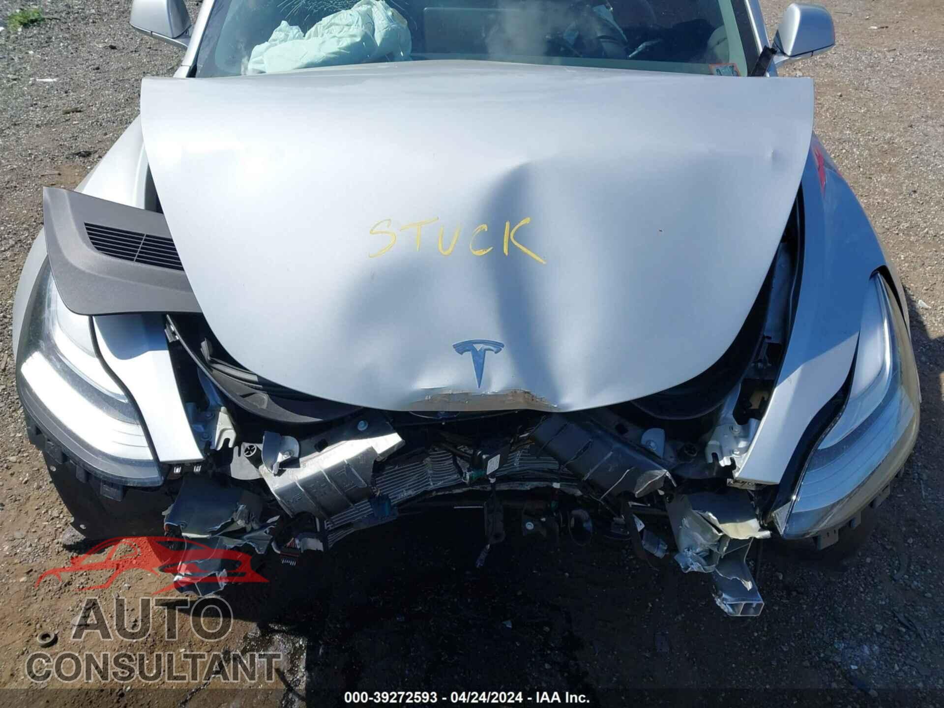TESLA MODEL 3 2018 - 5YJ3E1EB2JF091080
