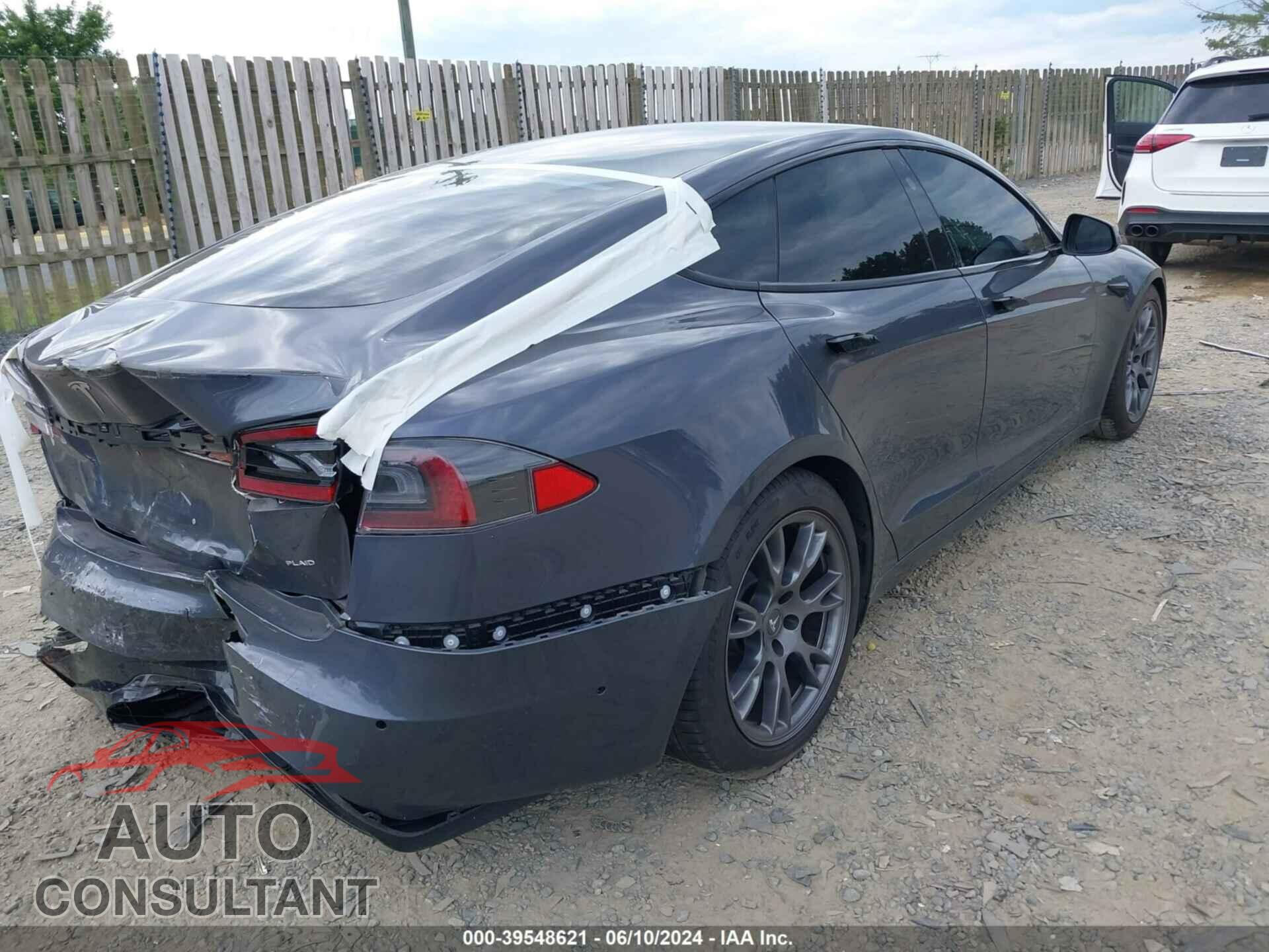TESLA MODEL S 2022 - 5YJSA1E65NF470560