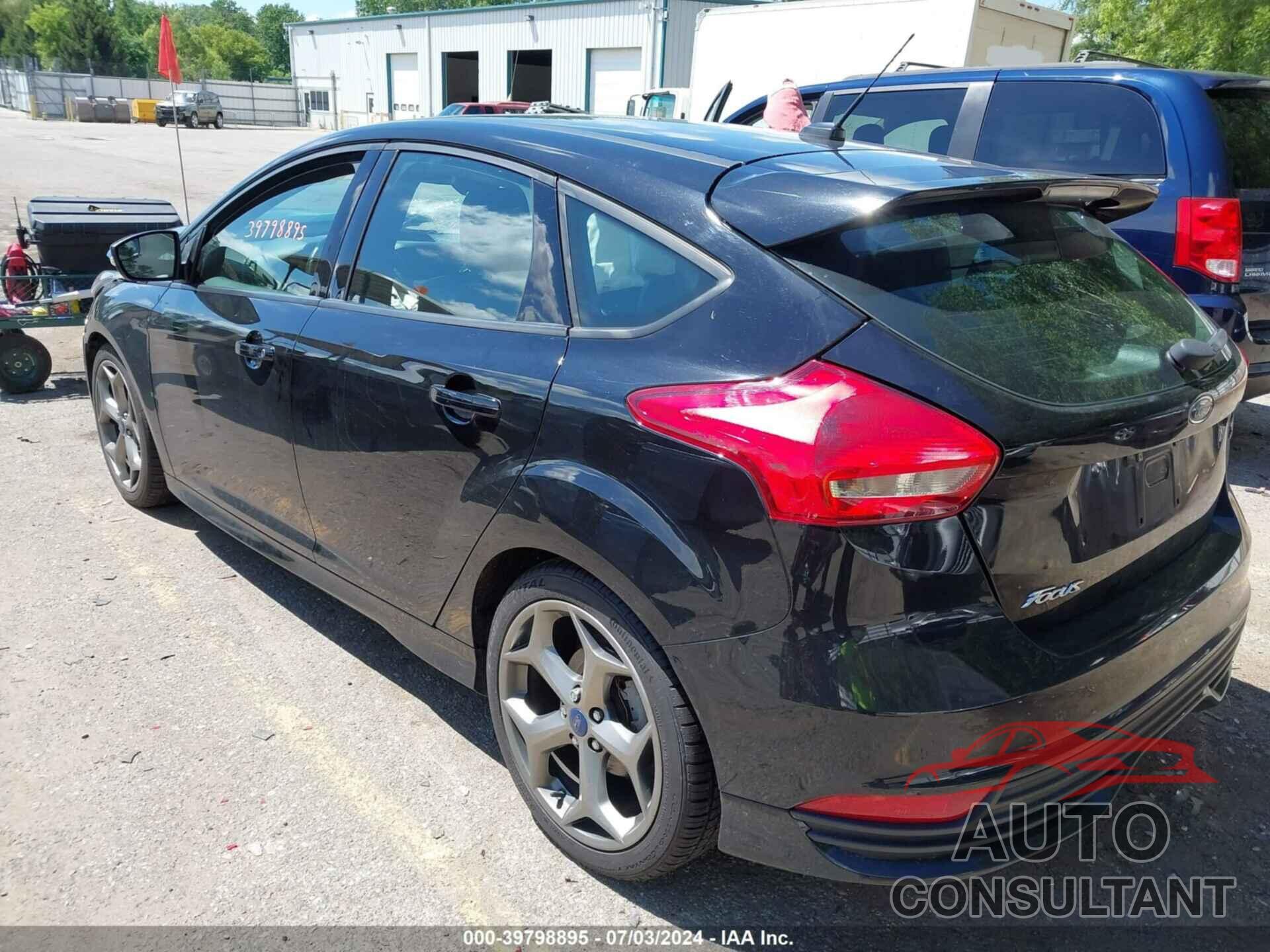 FORD FOCUS ST 2017 - 1FADP3L92HL347077
