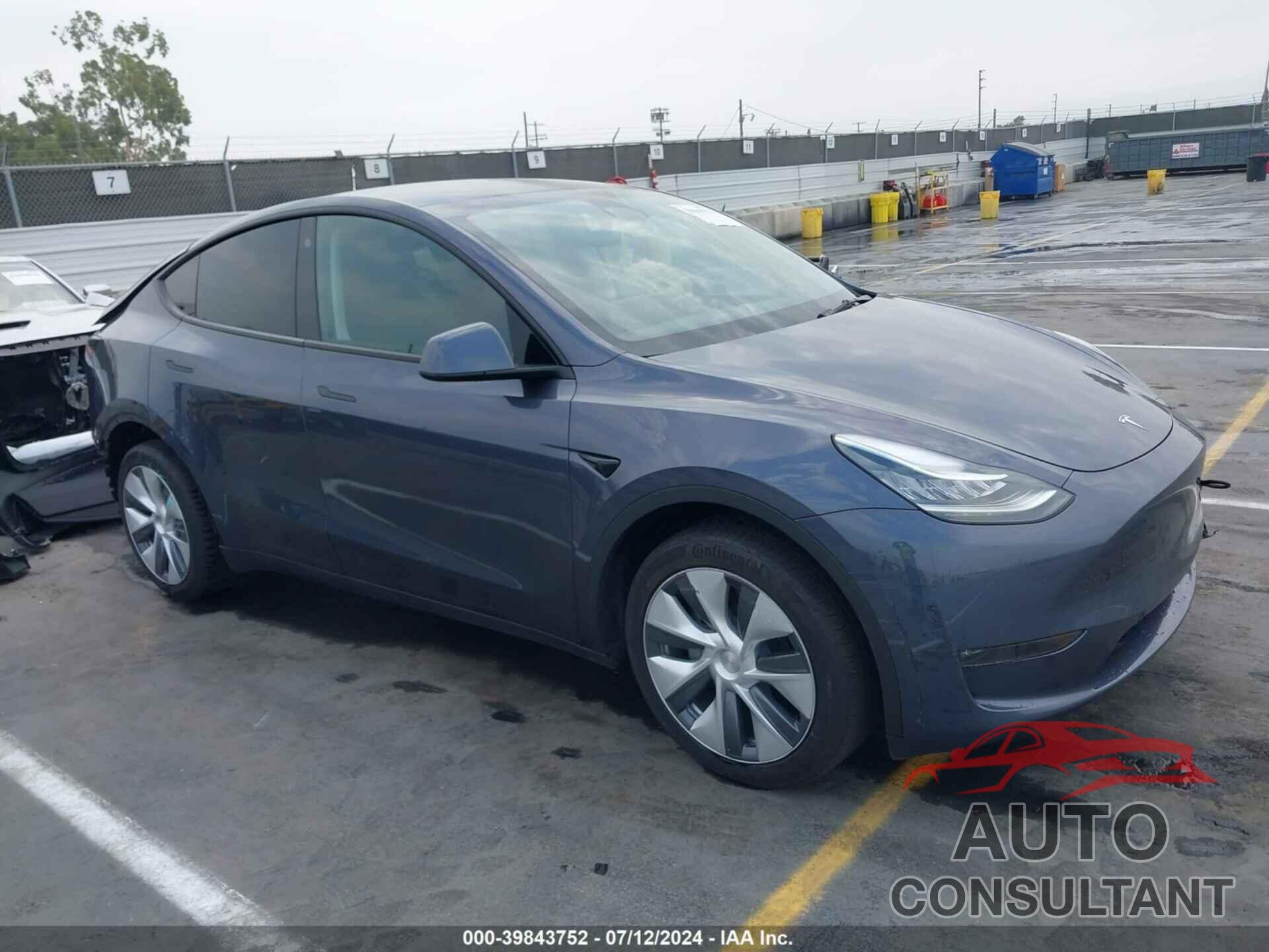 TESLA MODEL Y 2023 - 7SAYGDEE1PA083038