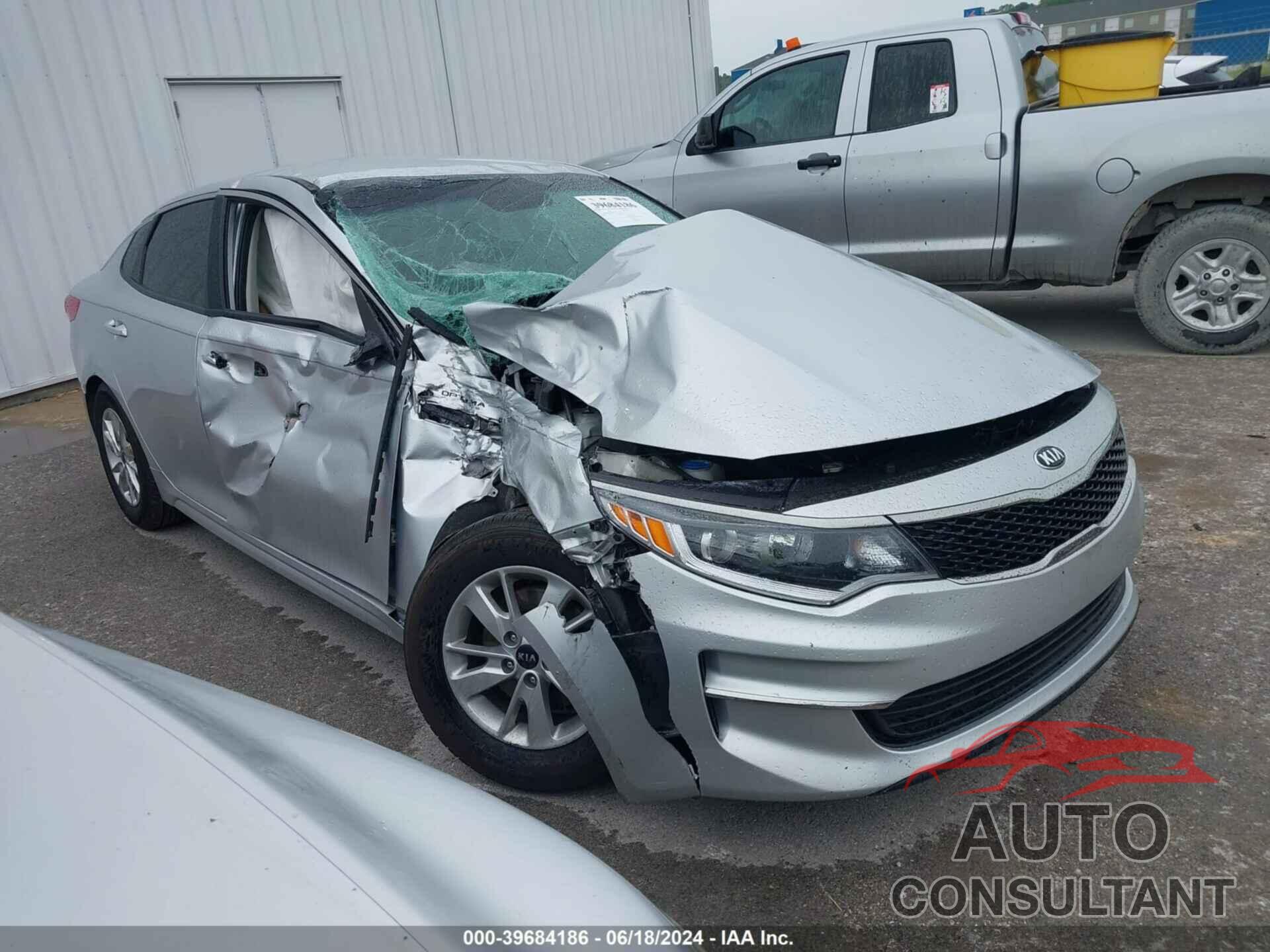 KIA OPTIMA 2018 - 5XXGT4L31JG183086