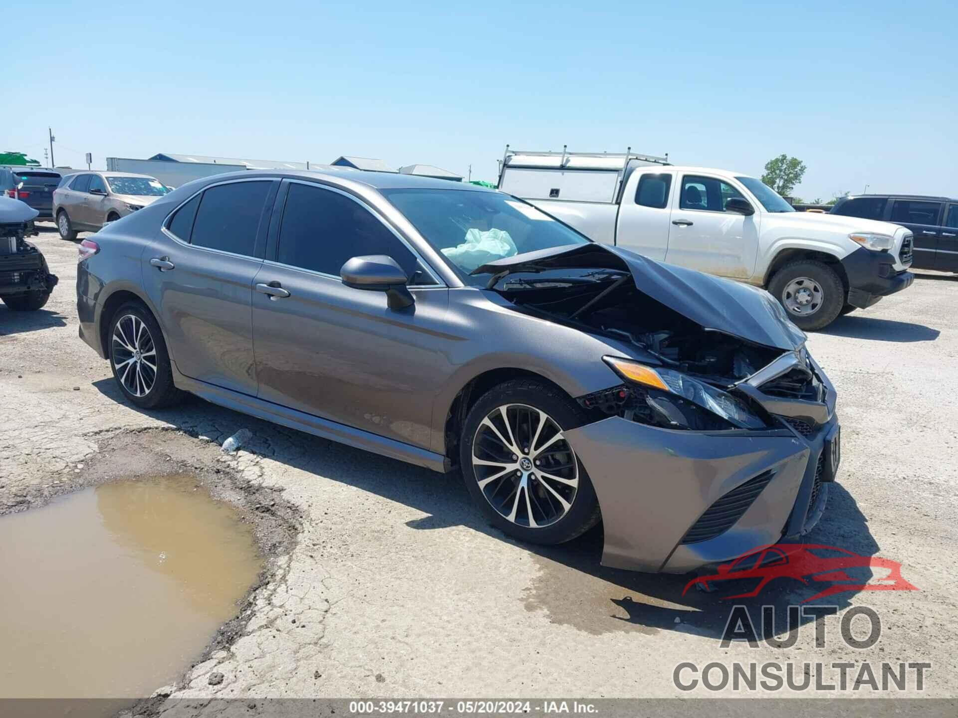 TOYOTA CAMRY 2020 - 4T1G11AK4LU928601