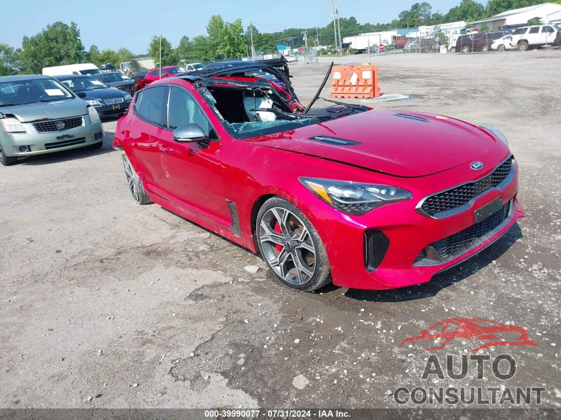 KIA STINGER 2018 - KNAE55LC8J6016131