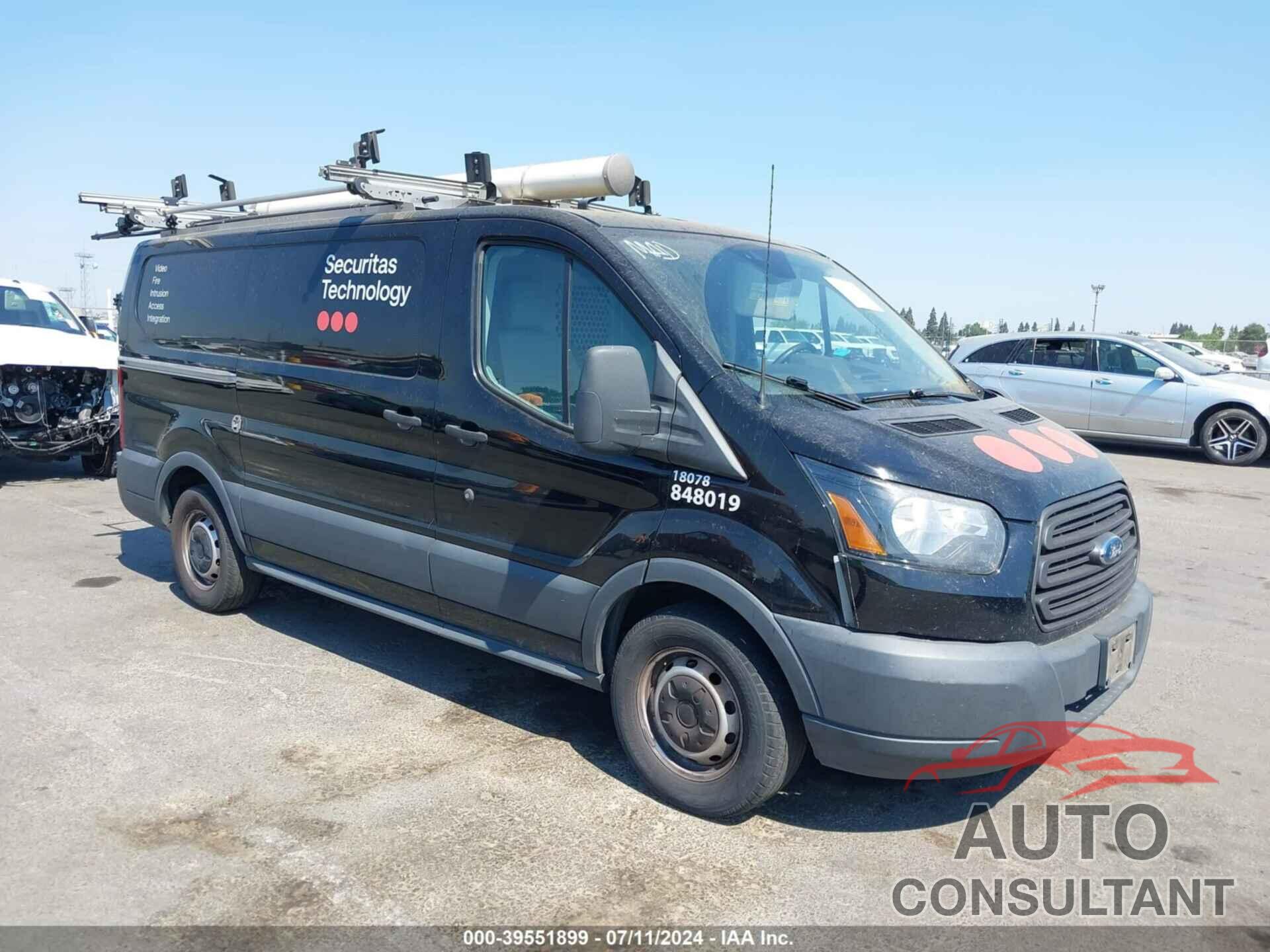 FORD TRANSIT-150 2018 - 1FTYE1YM7JKA11620