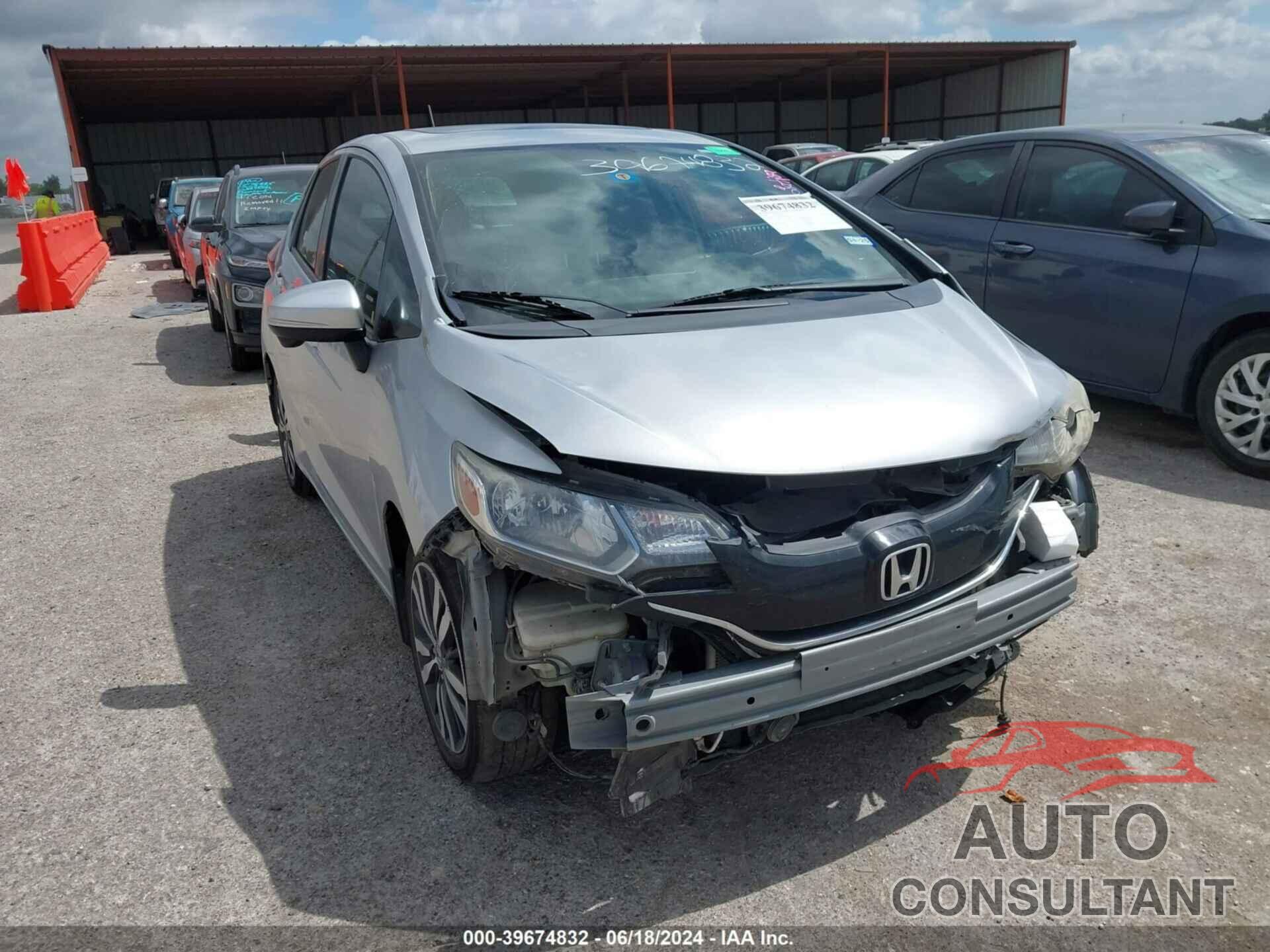 HONDA FIT 2016 - JHMGK5H75GX044258