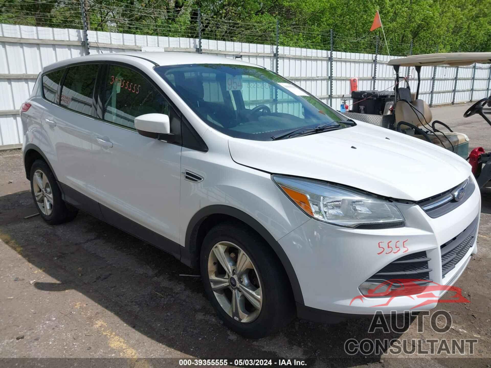 FORD ESCAPE 2016 - 1FMCU9GX8GUB25528