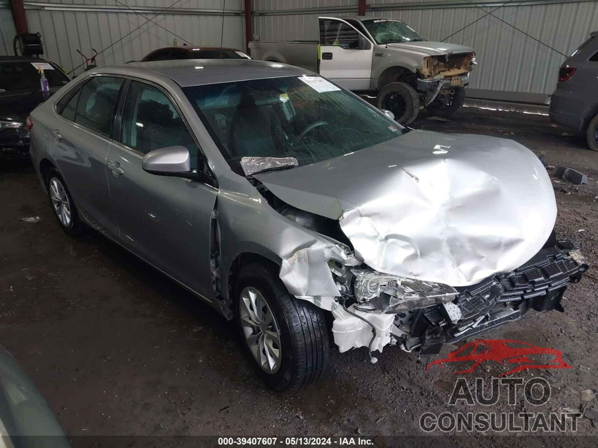 TOYOTA CAMRY 2016 - 4T4BF1FK0GR541270