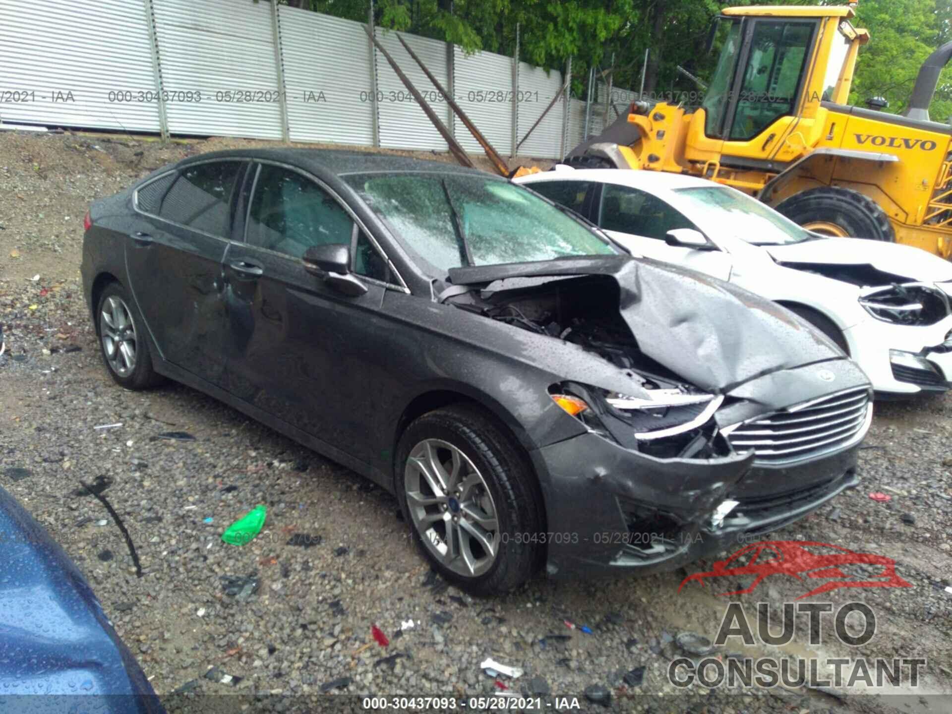 FORD FUSION 2019 - 3FA6P0CD2KR139494