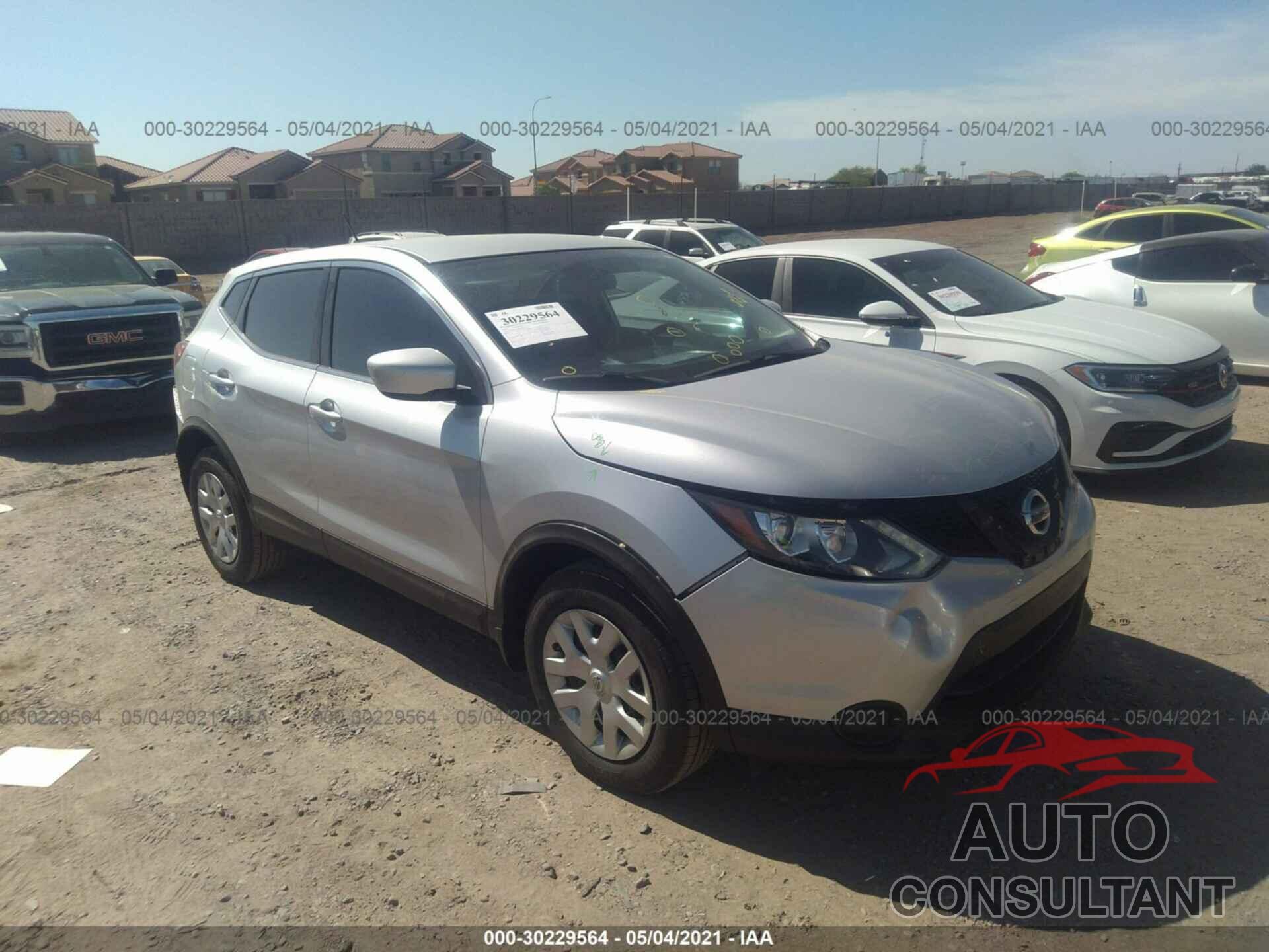 NISSAN ROGUE SPORT 2018 - JN1BJ1CP2JW105693