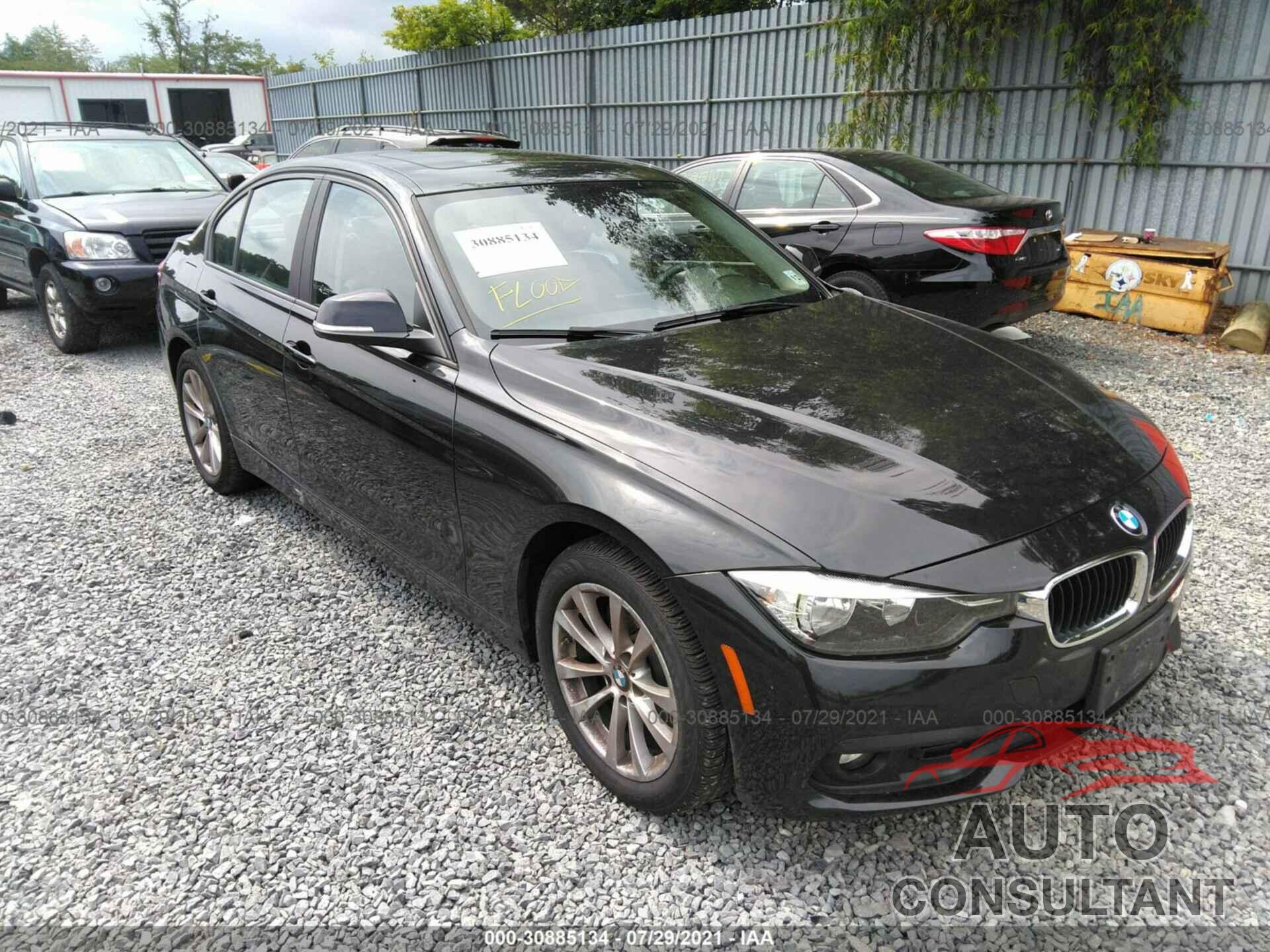 BMW 3 SERIES 2017 - WBA8E5G38HNU44224