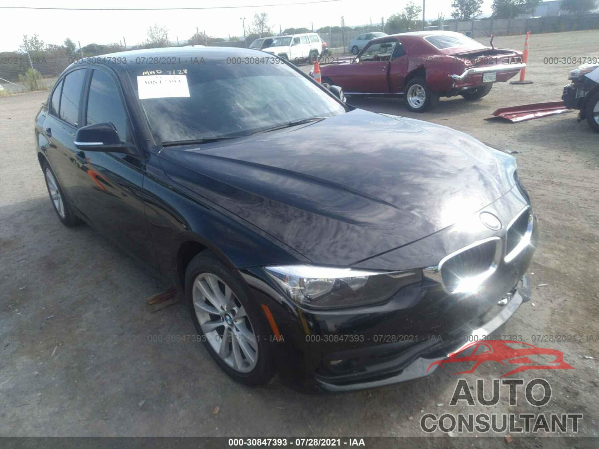 BMW 3 SERIES 2016 - WBA8A9C52GK618220