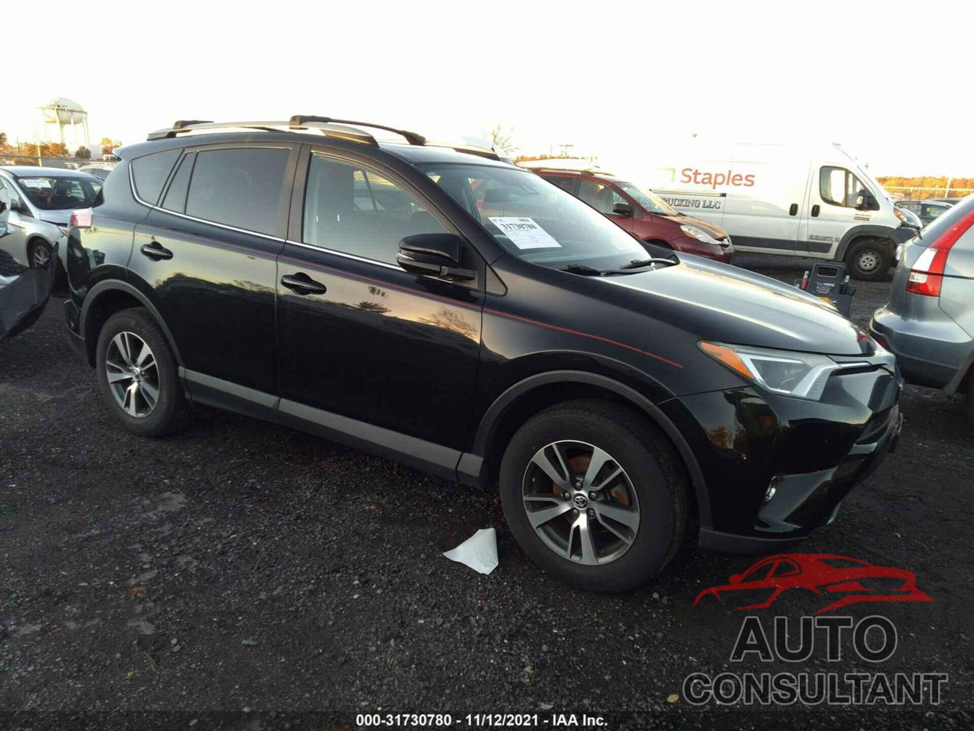 TOYOTA RAV4 2017 - 2T3RFREV7HW571216