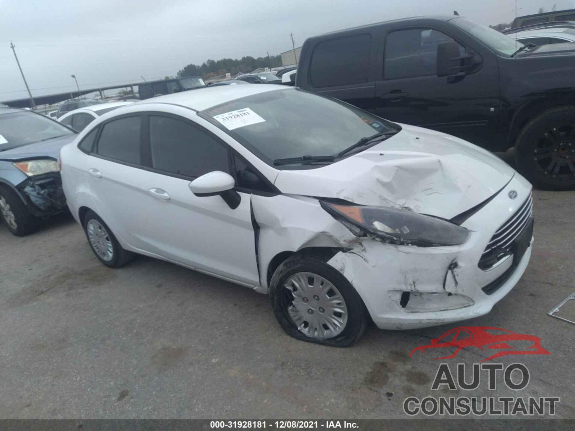 FORD FIESTA 2018 - 3FADP4AJ0JM117187