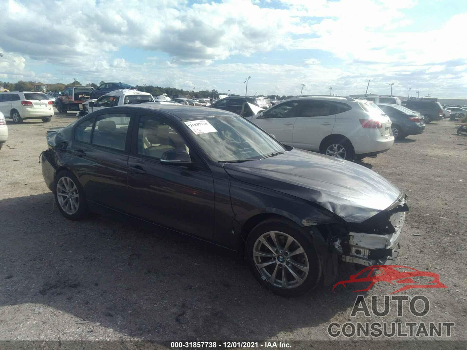BMW 3 SERIES 2016 - WBA8E1G59GNT99903