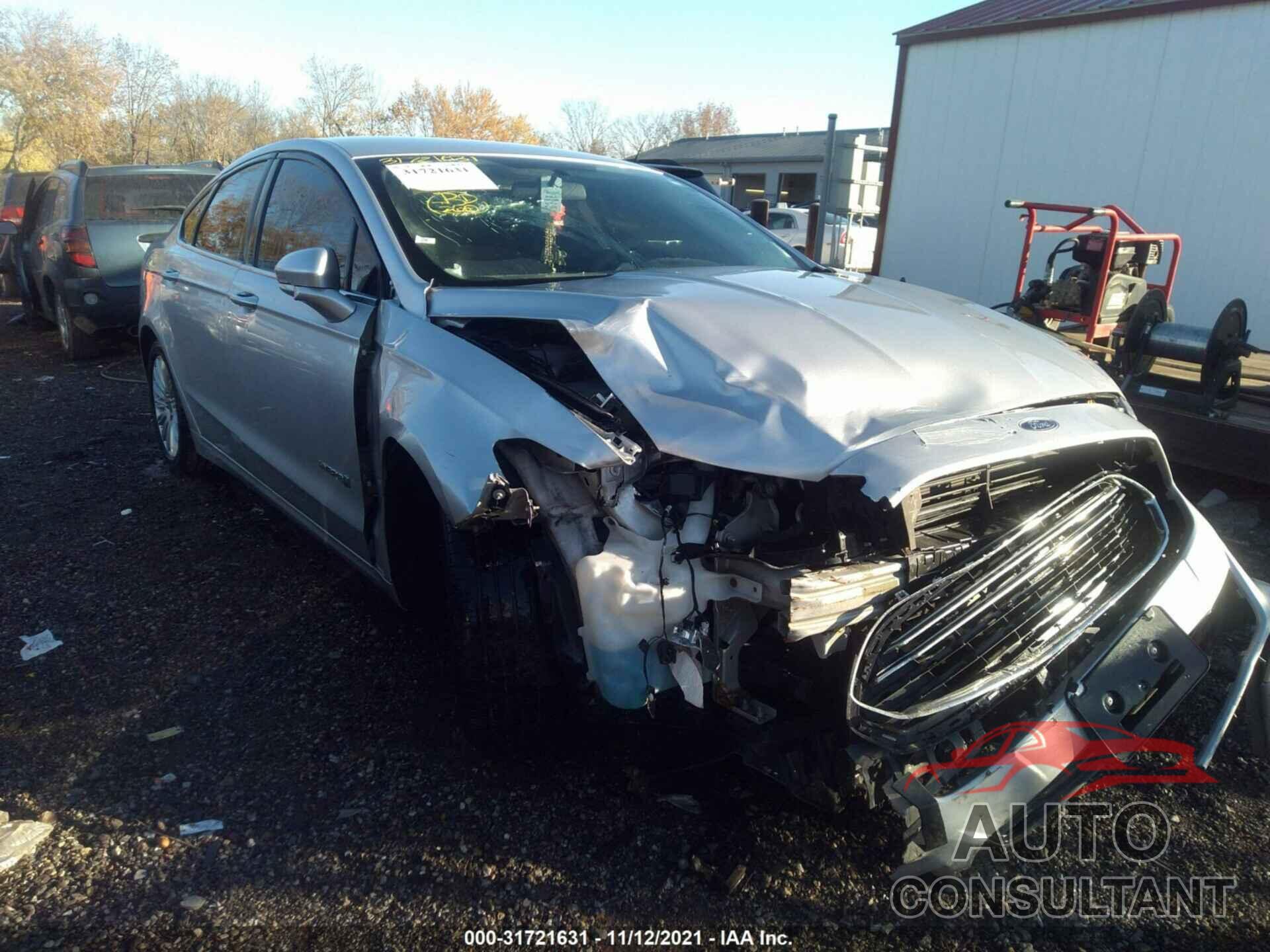 FORD FUSION 2016 - 3FA6P0LU2GR397876
