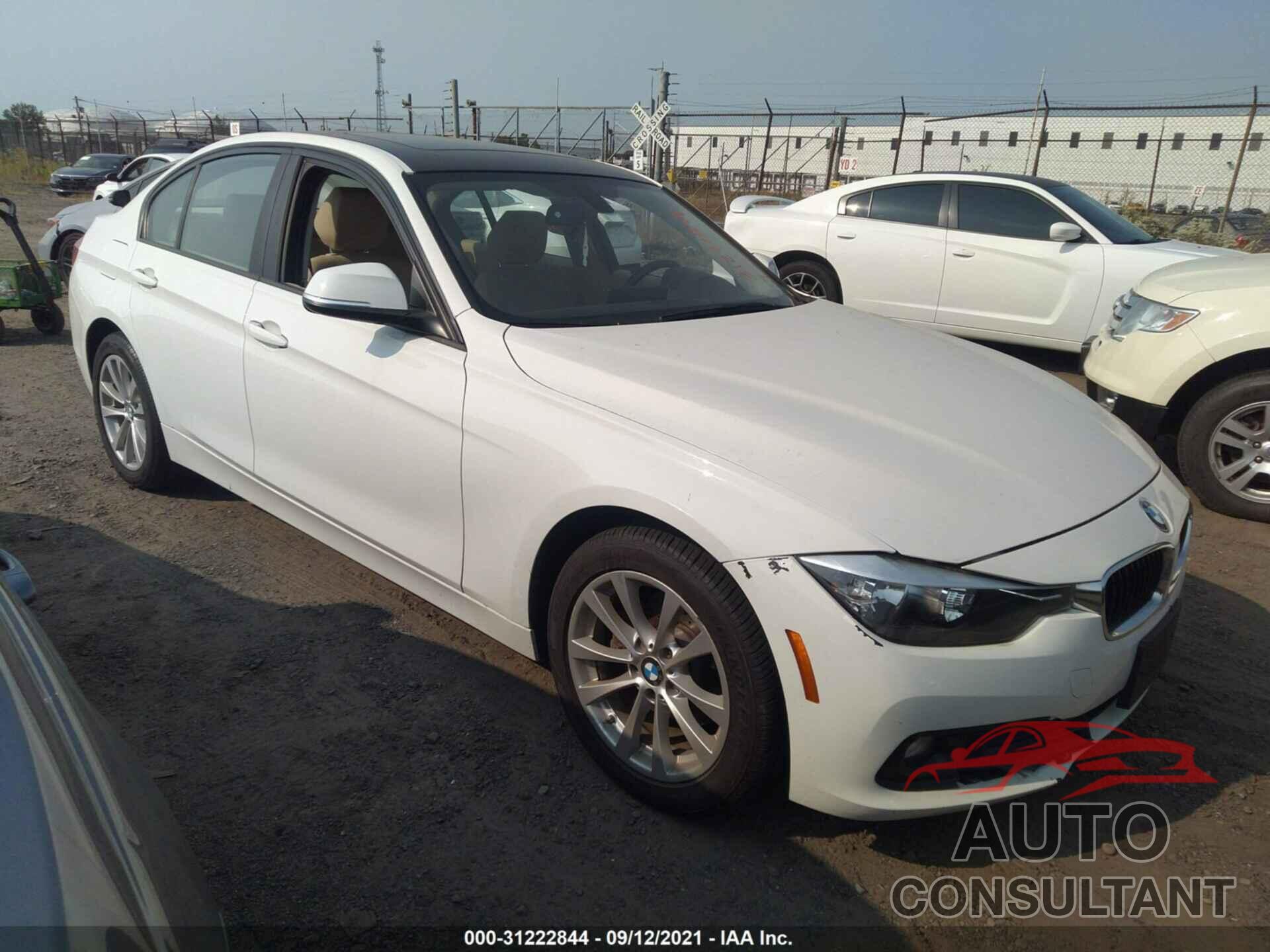 BMW 3 SERIES 2016 - WBA8E5G51GNU20637