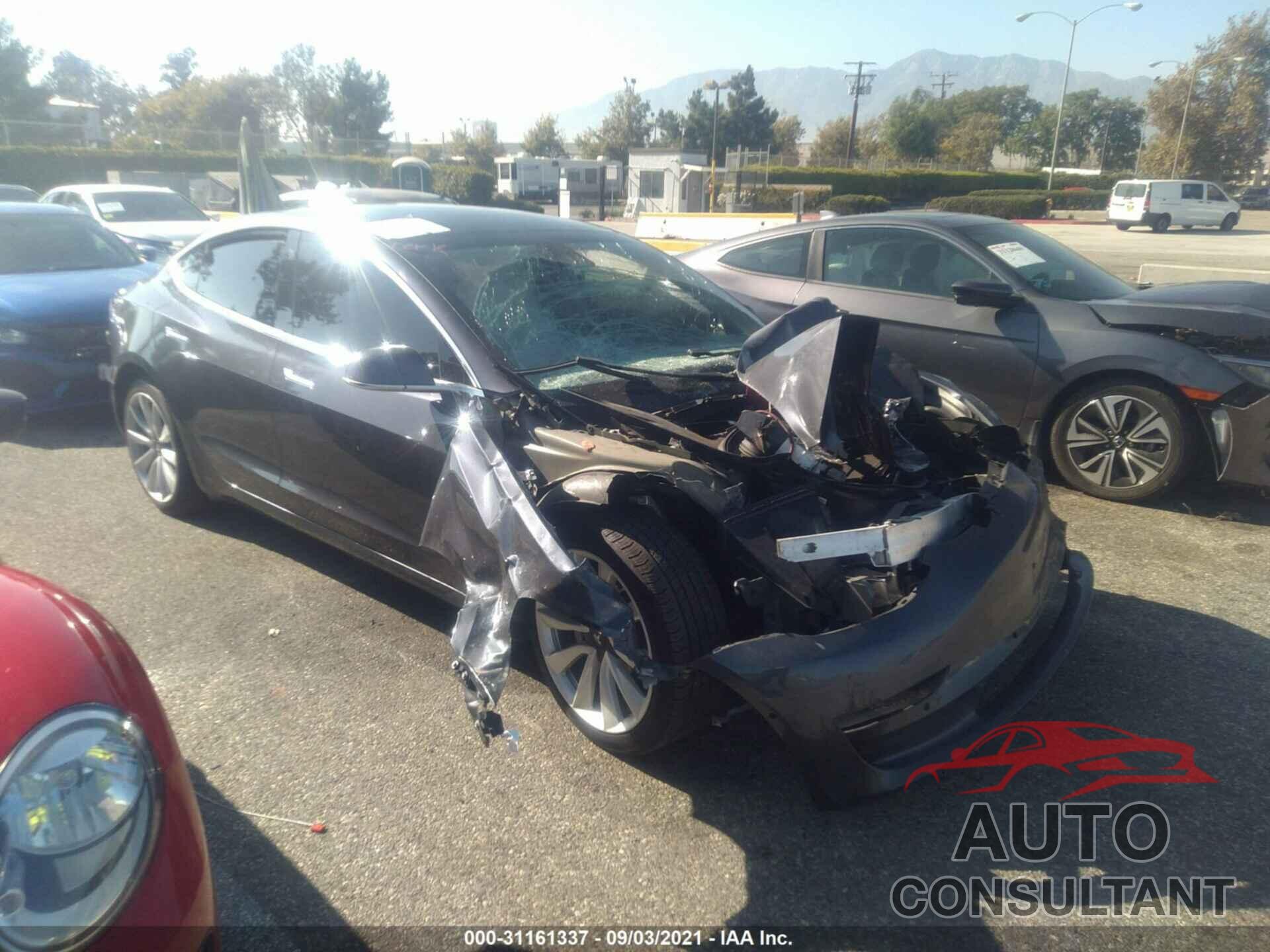 TESLA MODEL 3 2019 - 5YJ3E1EB5KF465182
