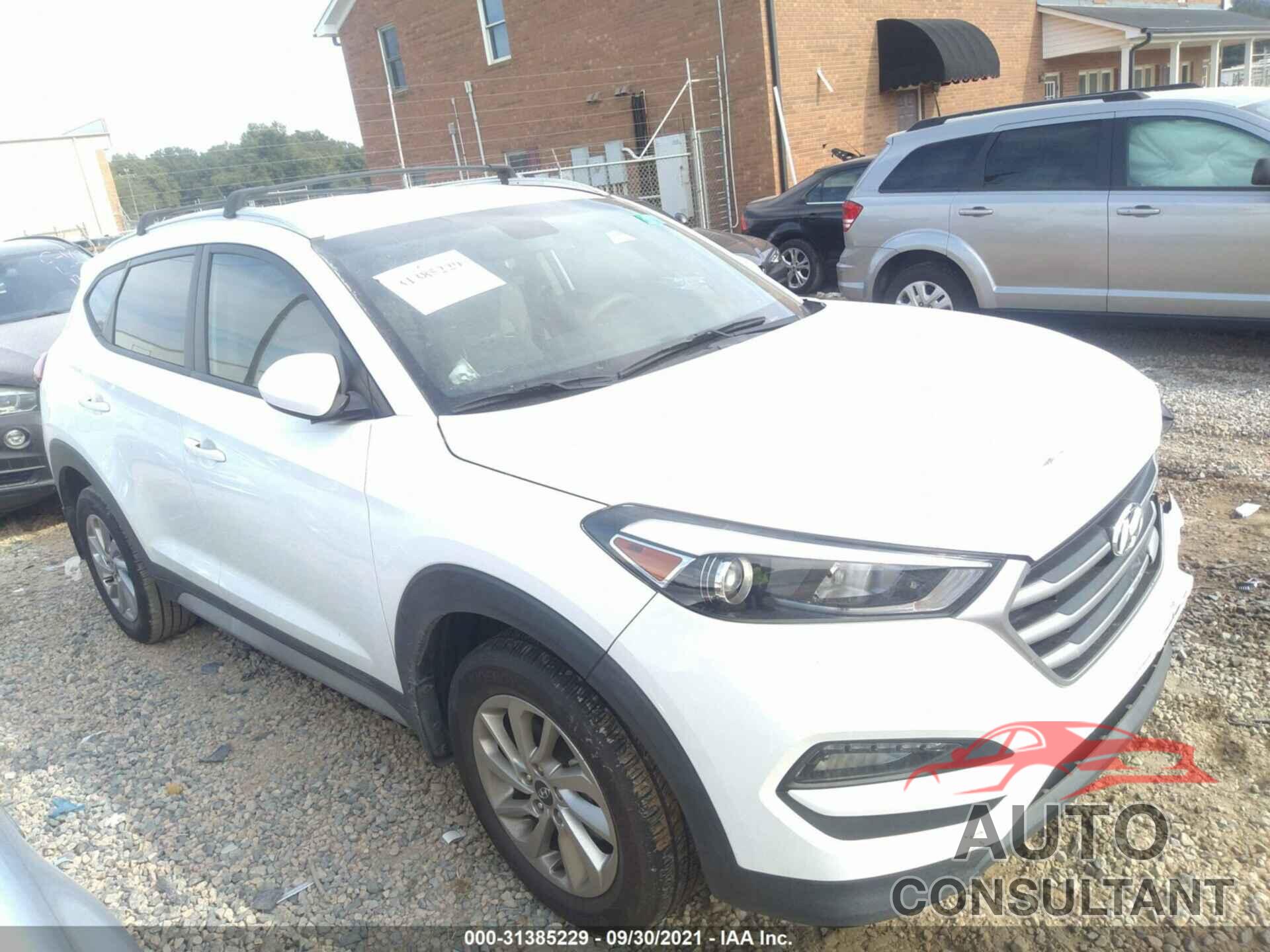 HYUNDAI TUCSON 2017 - KM8J33A41HU486400