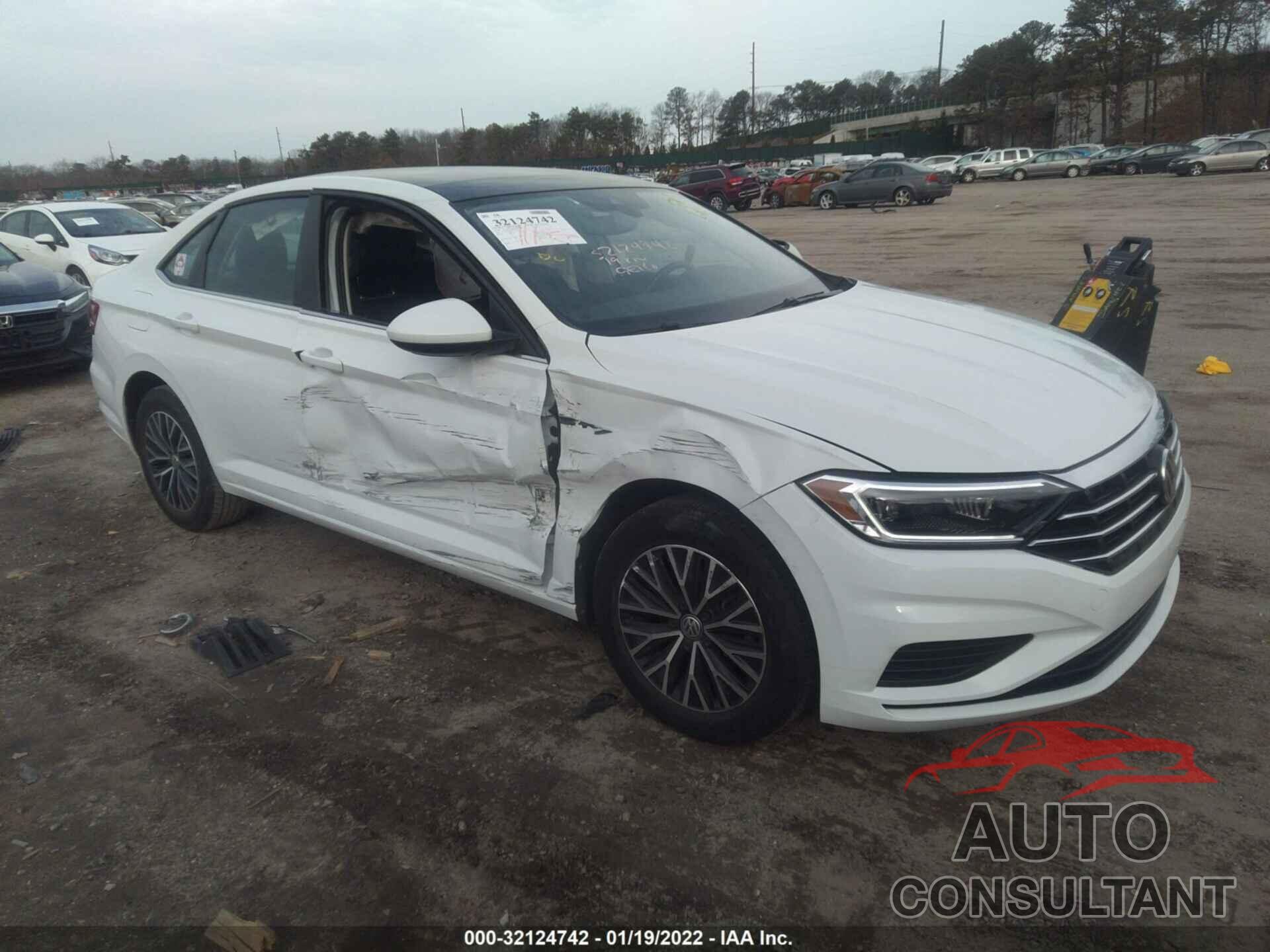 VOLKSWAGEN JETTA 2019 - 3VWE57BU5KM245132