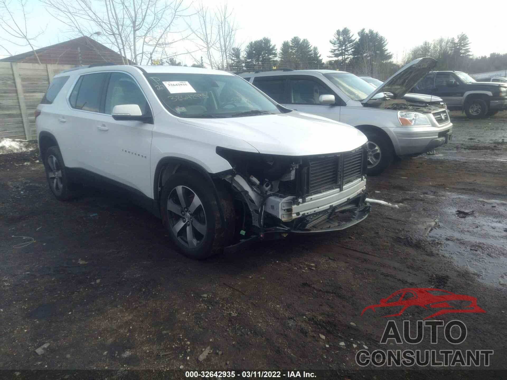 CHEVROLET TRAVERSE 2018 - 1GNEVHKW1JJ235758