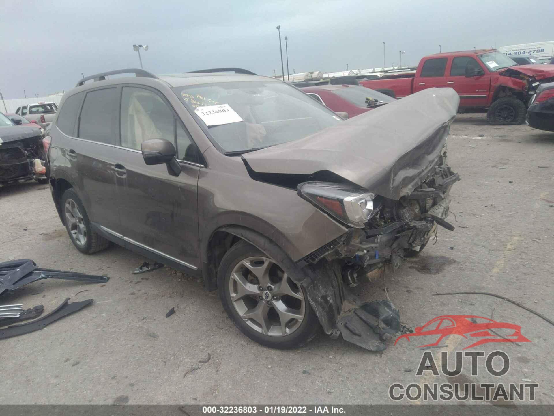 SUBARU FORESTER 2018 - JF2SJAWC8JH447760