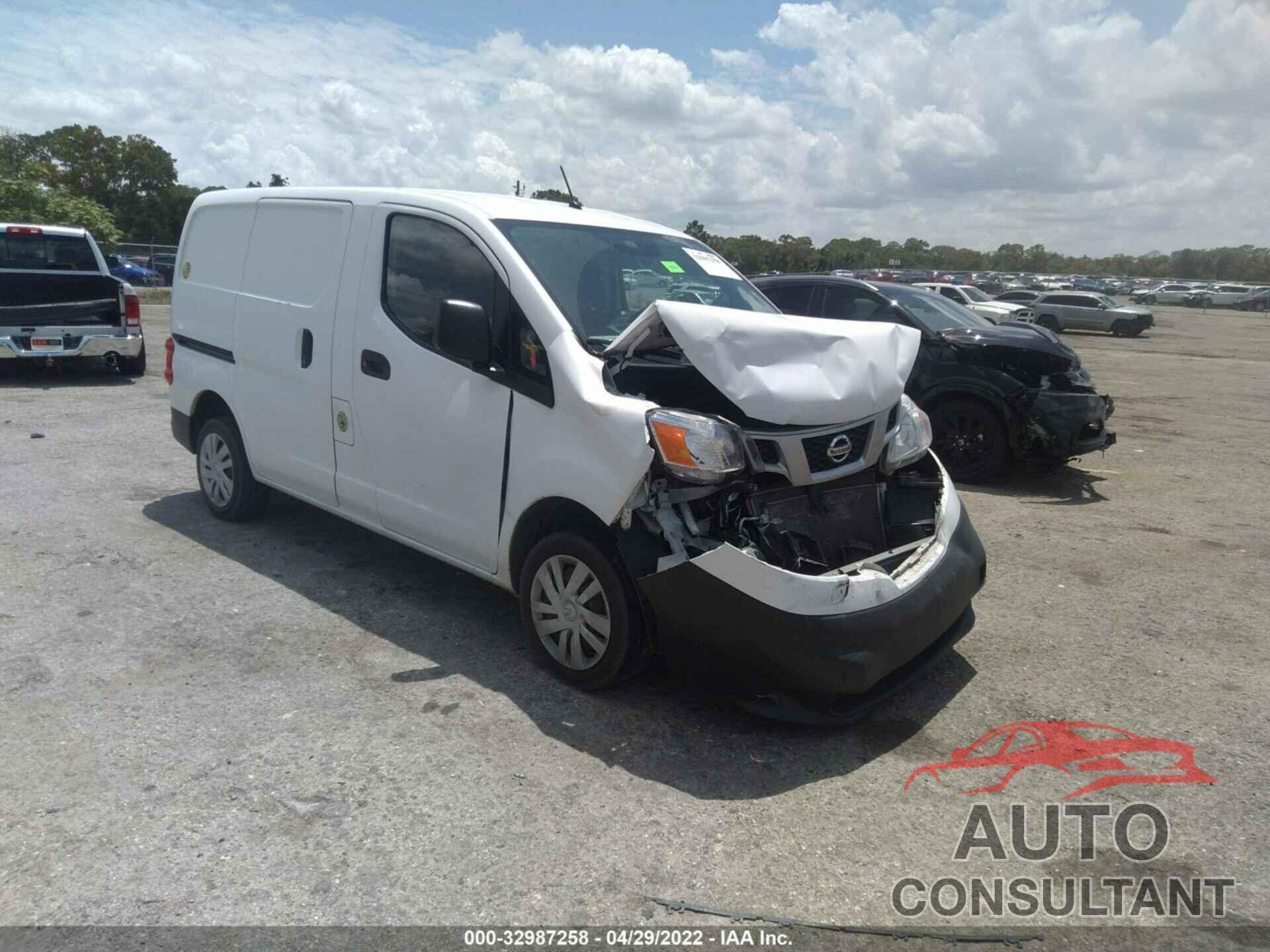 NISSAN NV200 COMPACT CARGO 2018 - 3N6CM0KN9JK695998